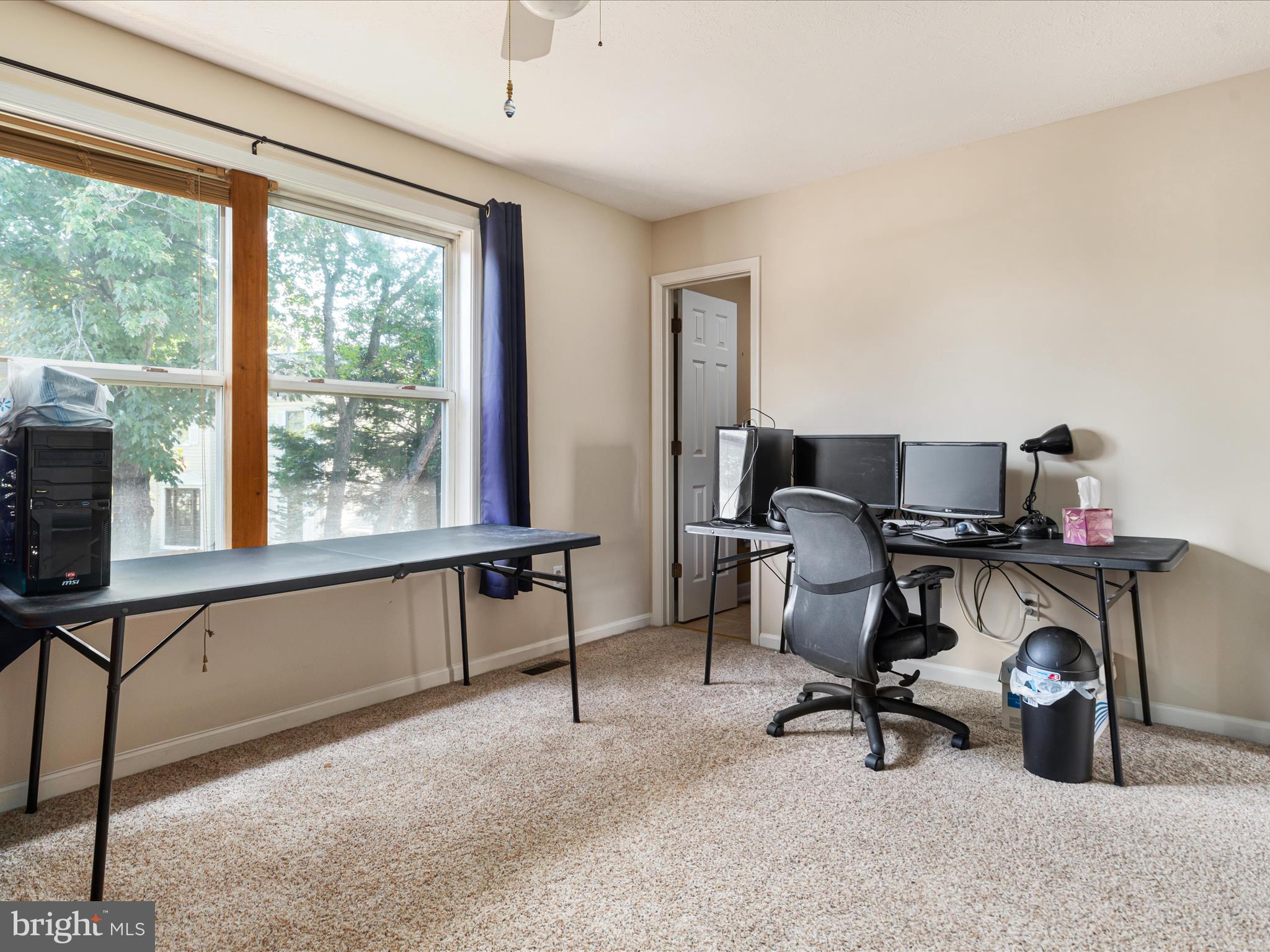 PEMBRIDGE HEIGHTS - Residential Lease