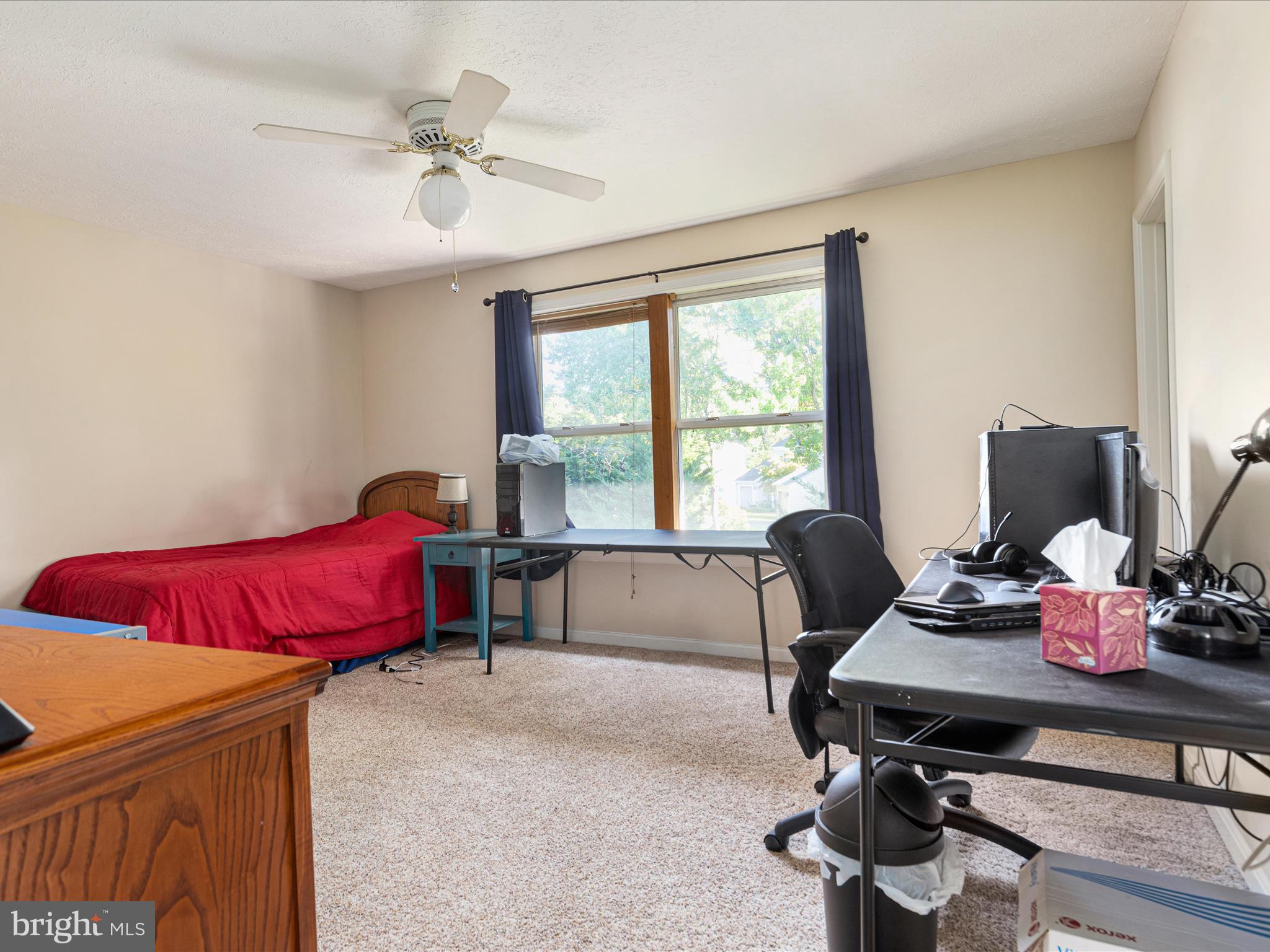 PEMBRIDGE HEIGHTS - Residential Lease