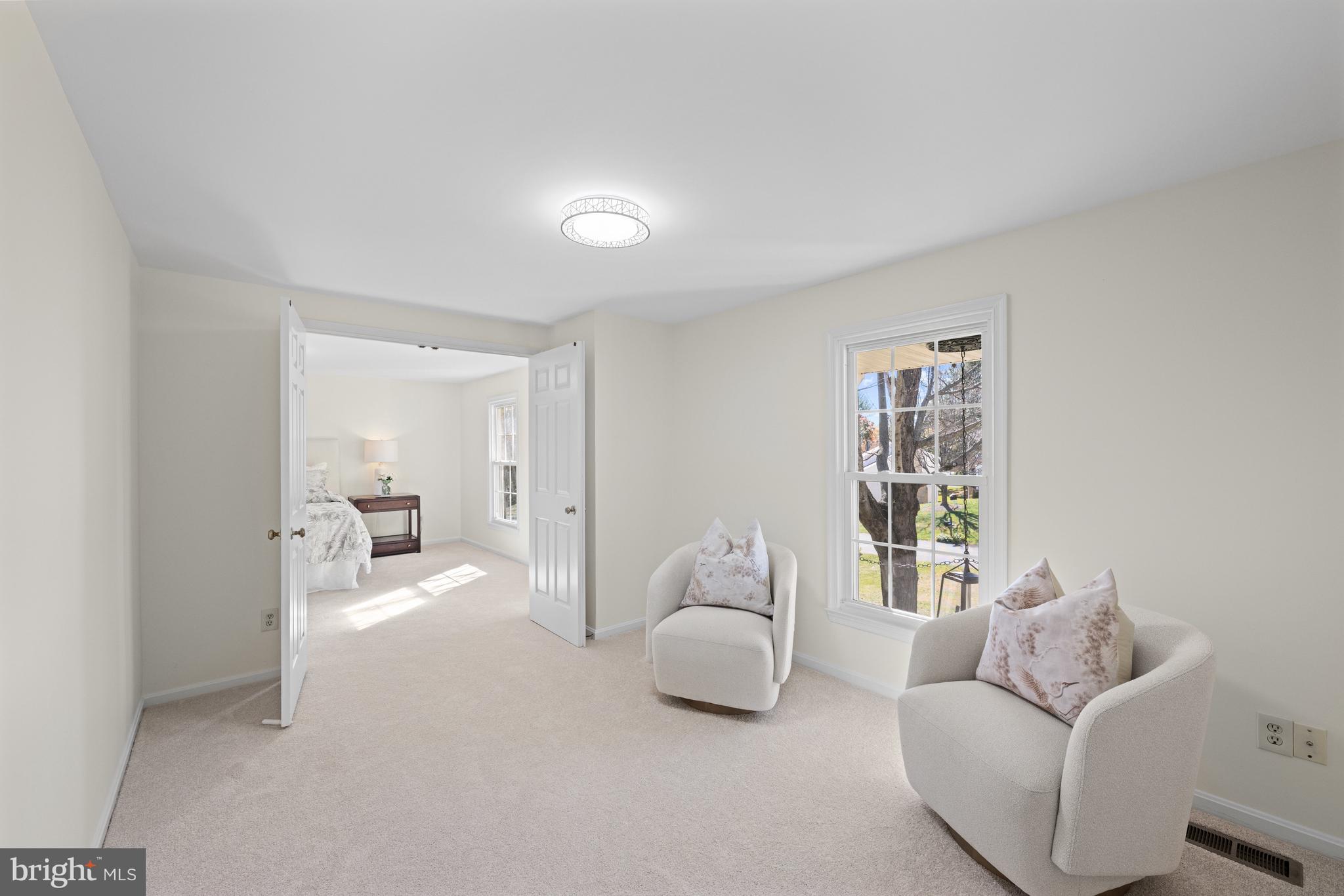 FOX HILLS - Residential