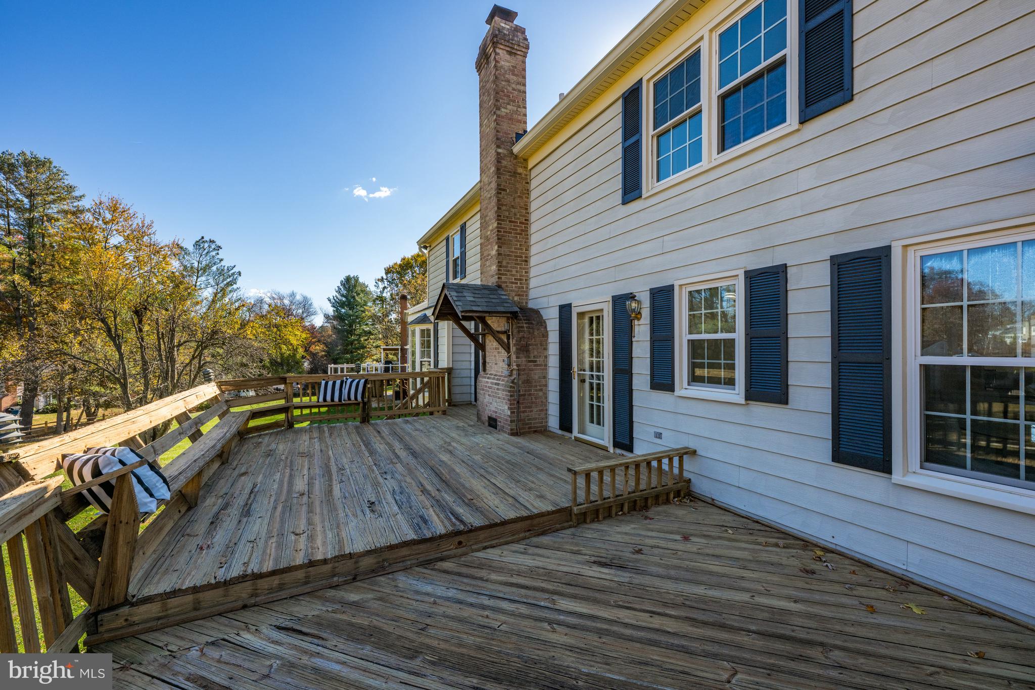 FOX HILLS - Residential