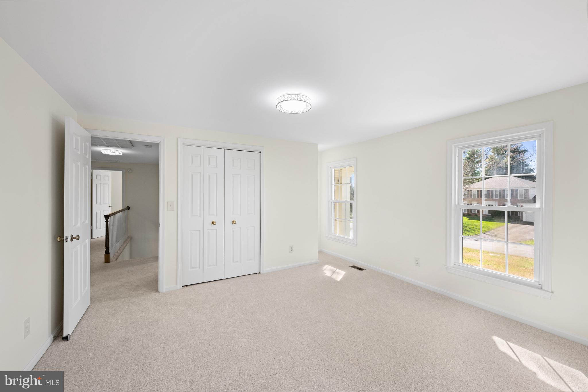 FOX HILLS - Residential