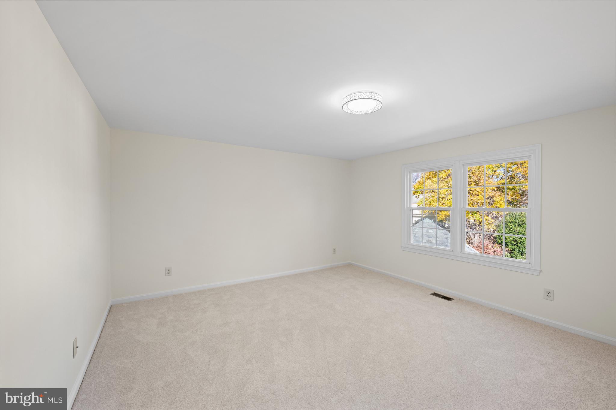 FOX HILLS - Residential