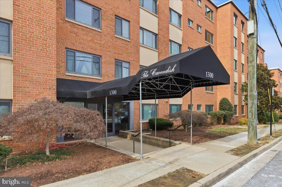 1300 S ARLINGTON RIDGE ROAD 618