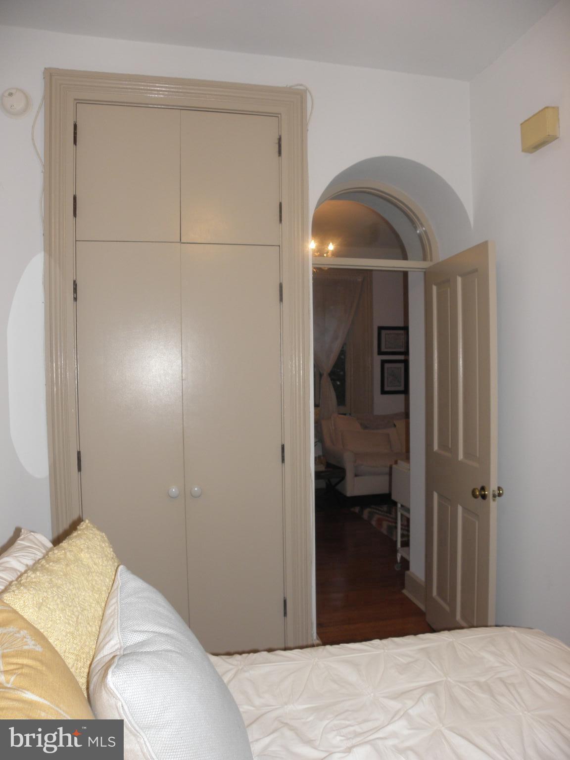 OLD TOWN - Residential Income