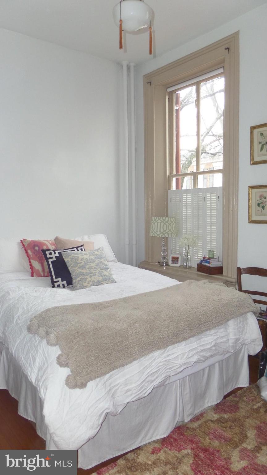 OLD TOWN - Residential Income