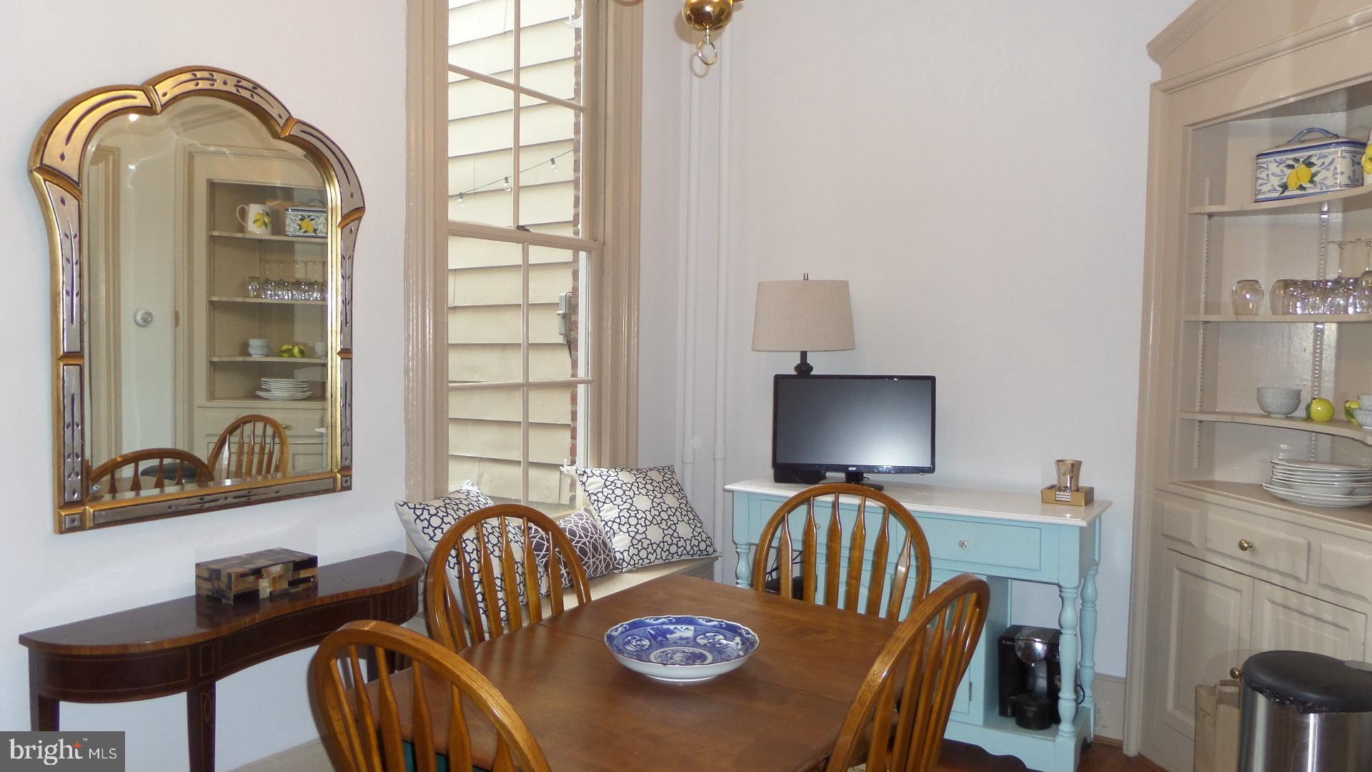 OLD TOWN - Residential Income