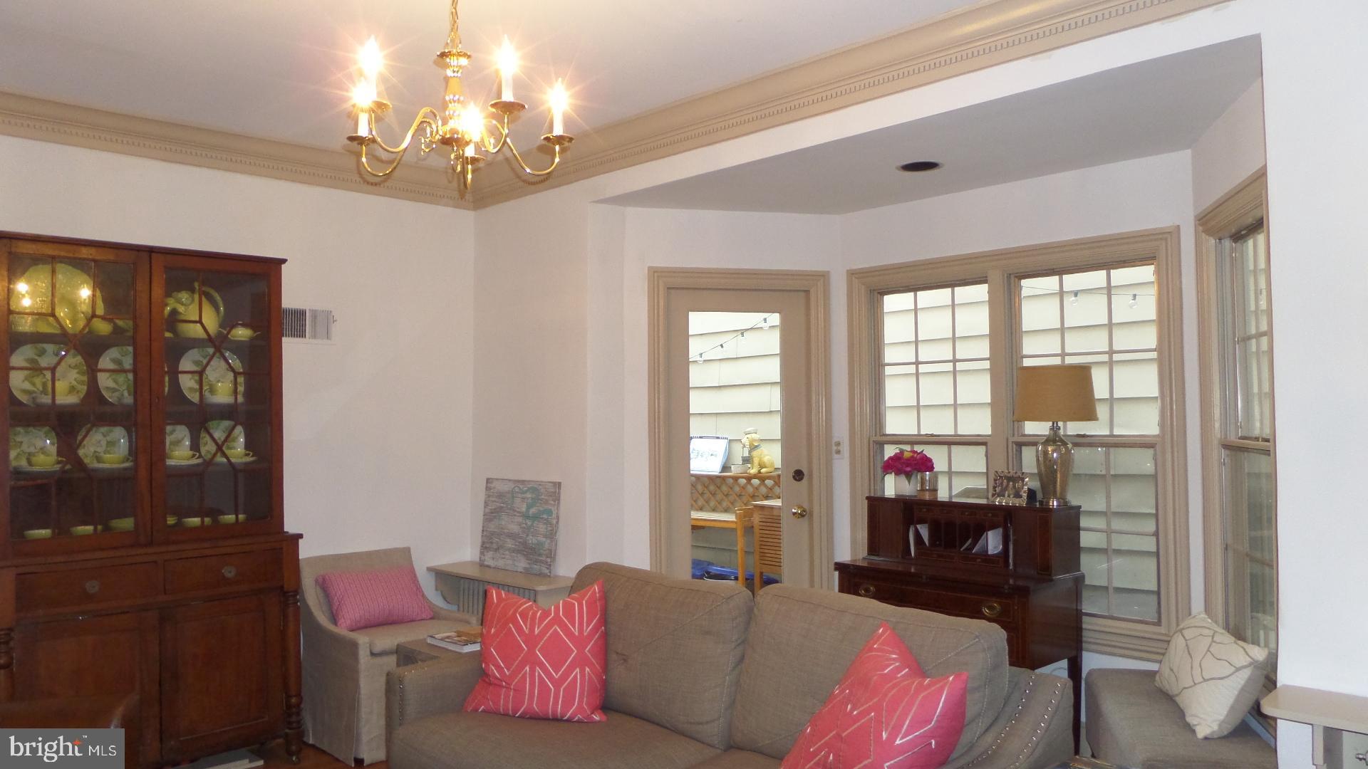 OLD TOWN - Residential Income