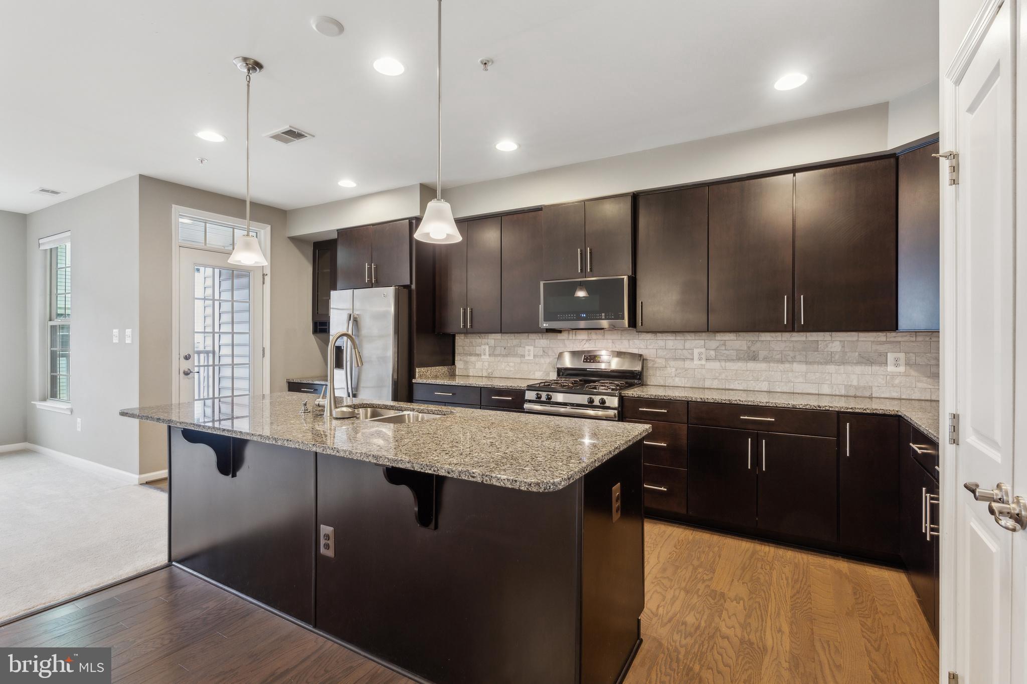 LINTON AT BALLENGER - Residential Lease