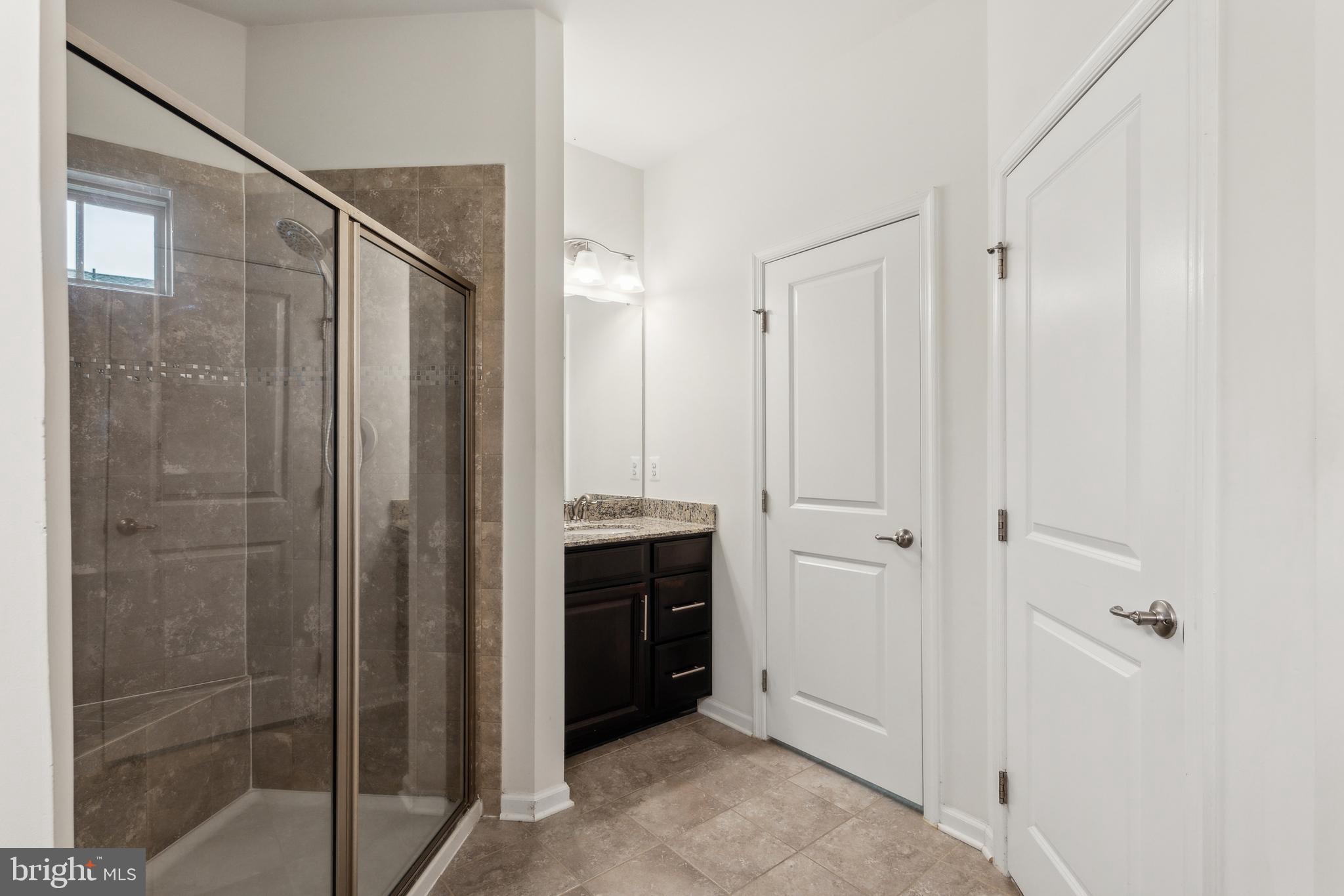 LINTON AT BALLENGER - Residential Lease