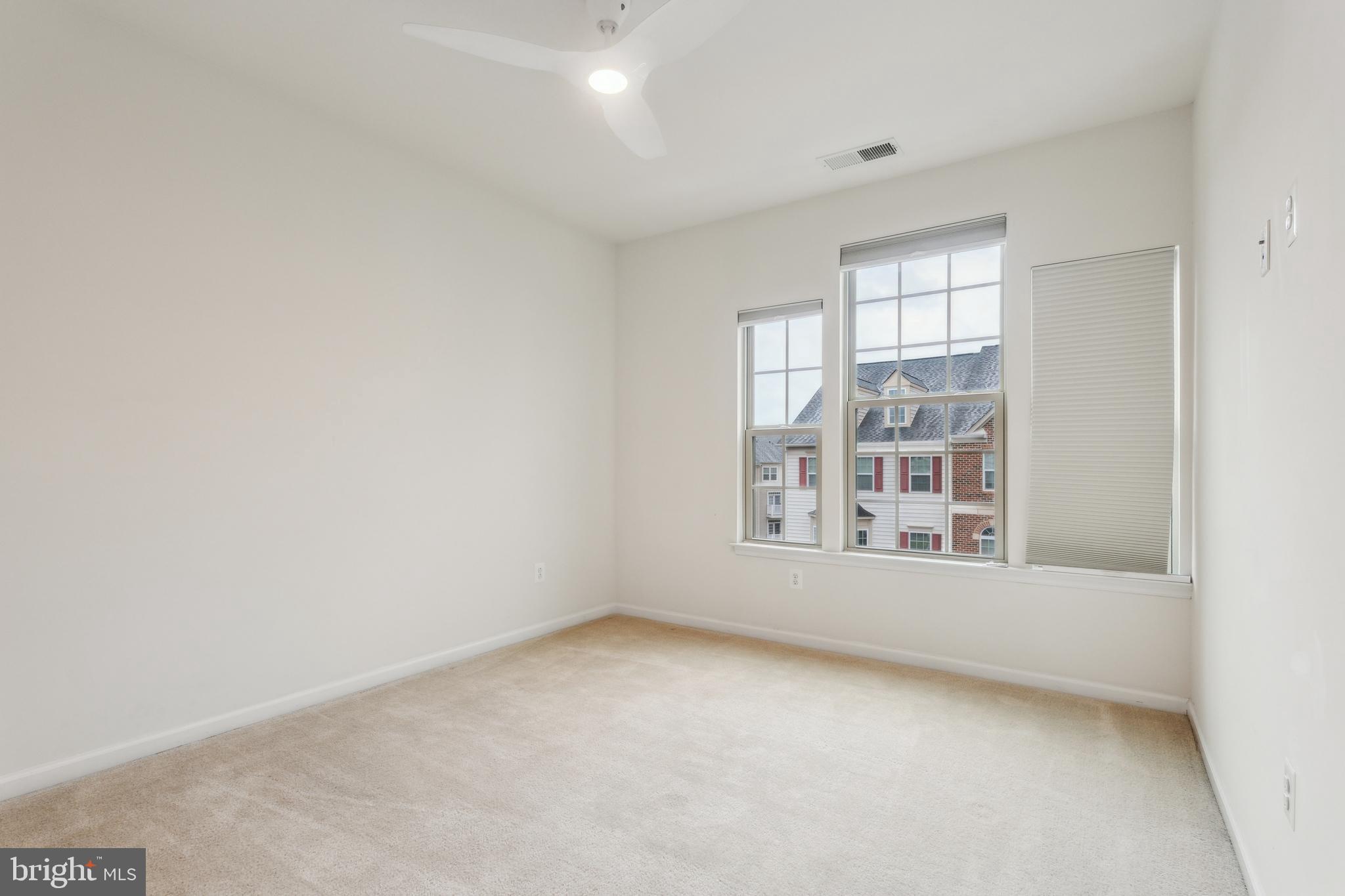 LINTON AT BALLENGER - Residential Lease