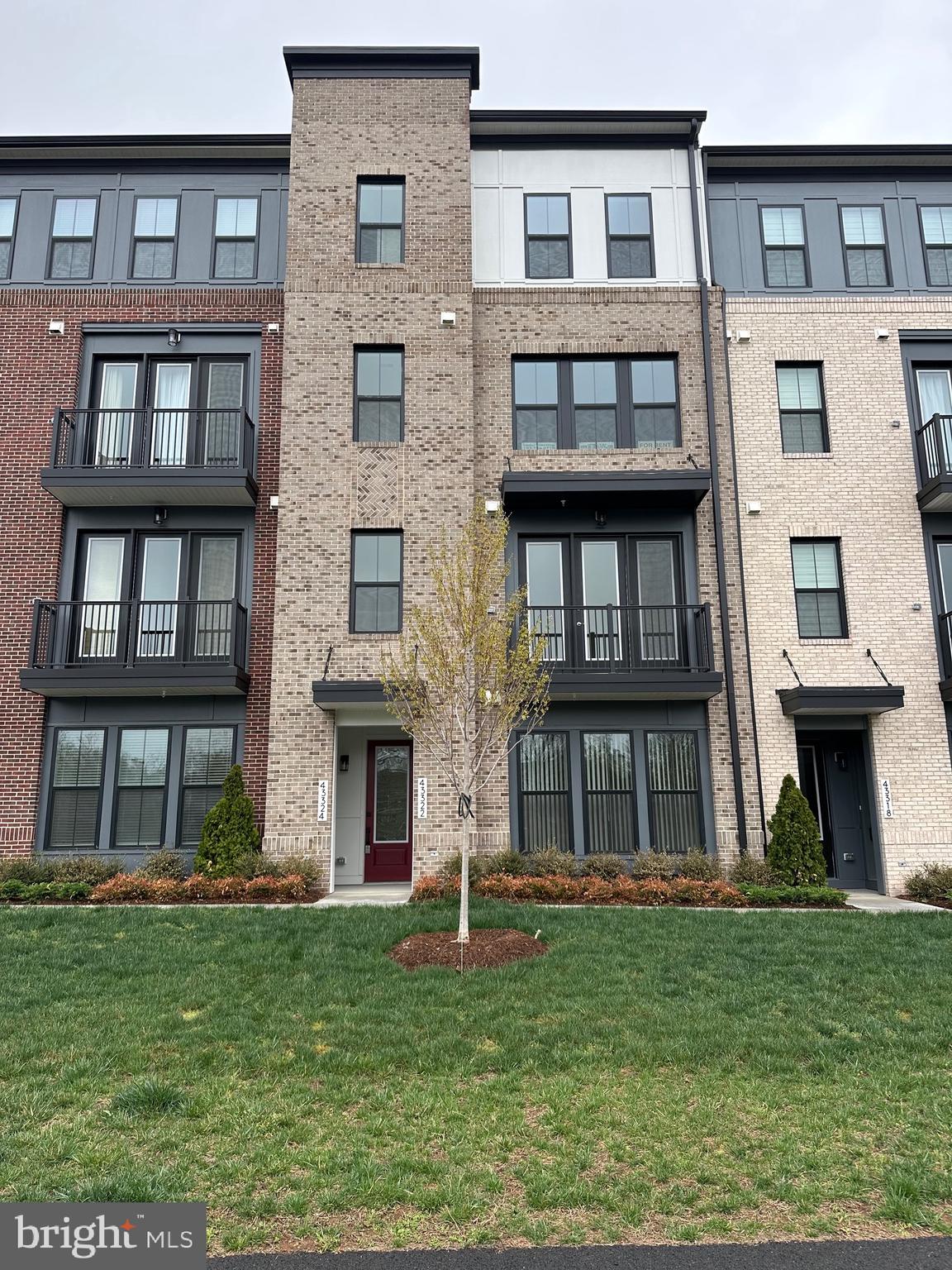 DEMOTT & SILVER - Residential Lease