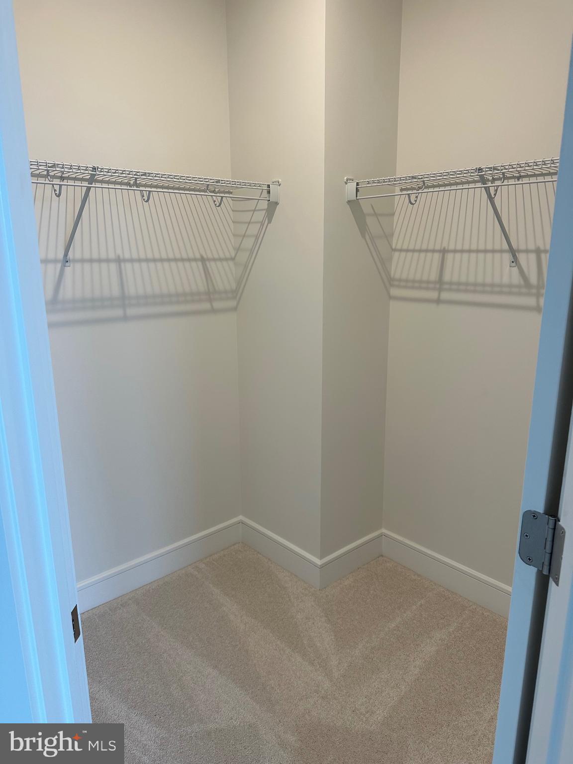 DEMOTT & SILVER - Residential Lease