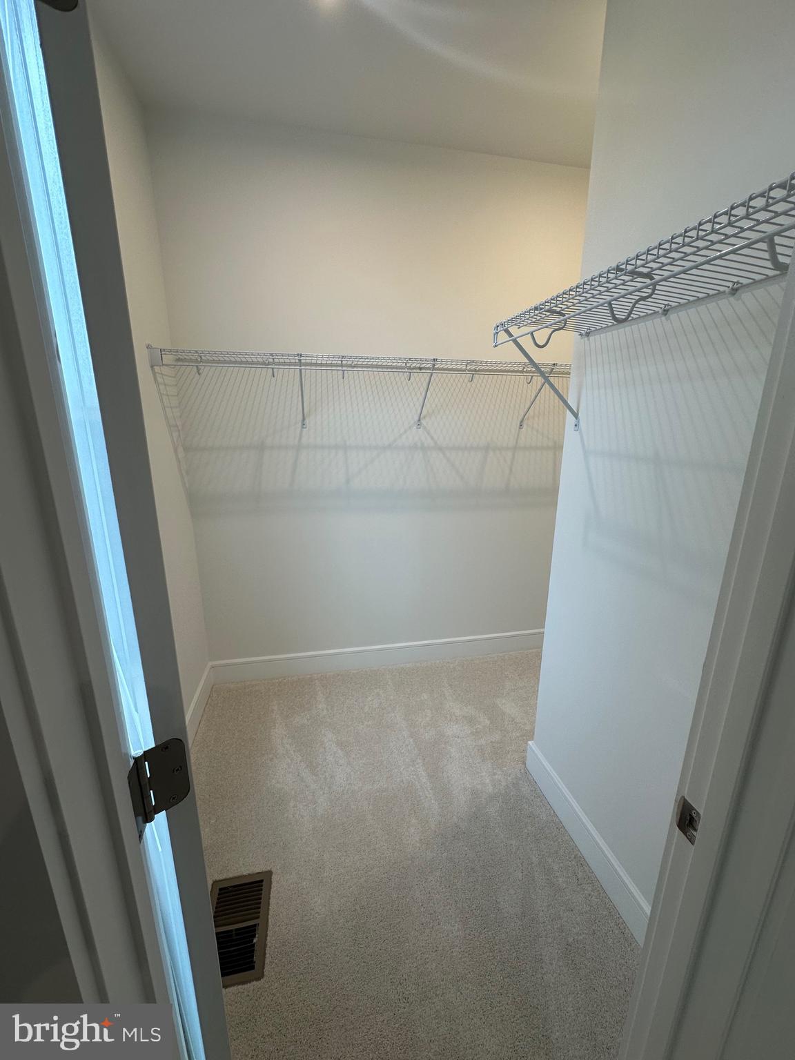 DEMOTT & SILVER - Residential Lease