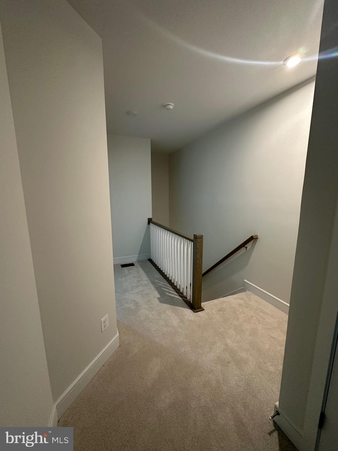 DEMOTT & SILVER - Residential Lease