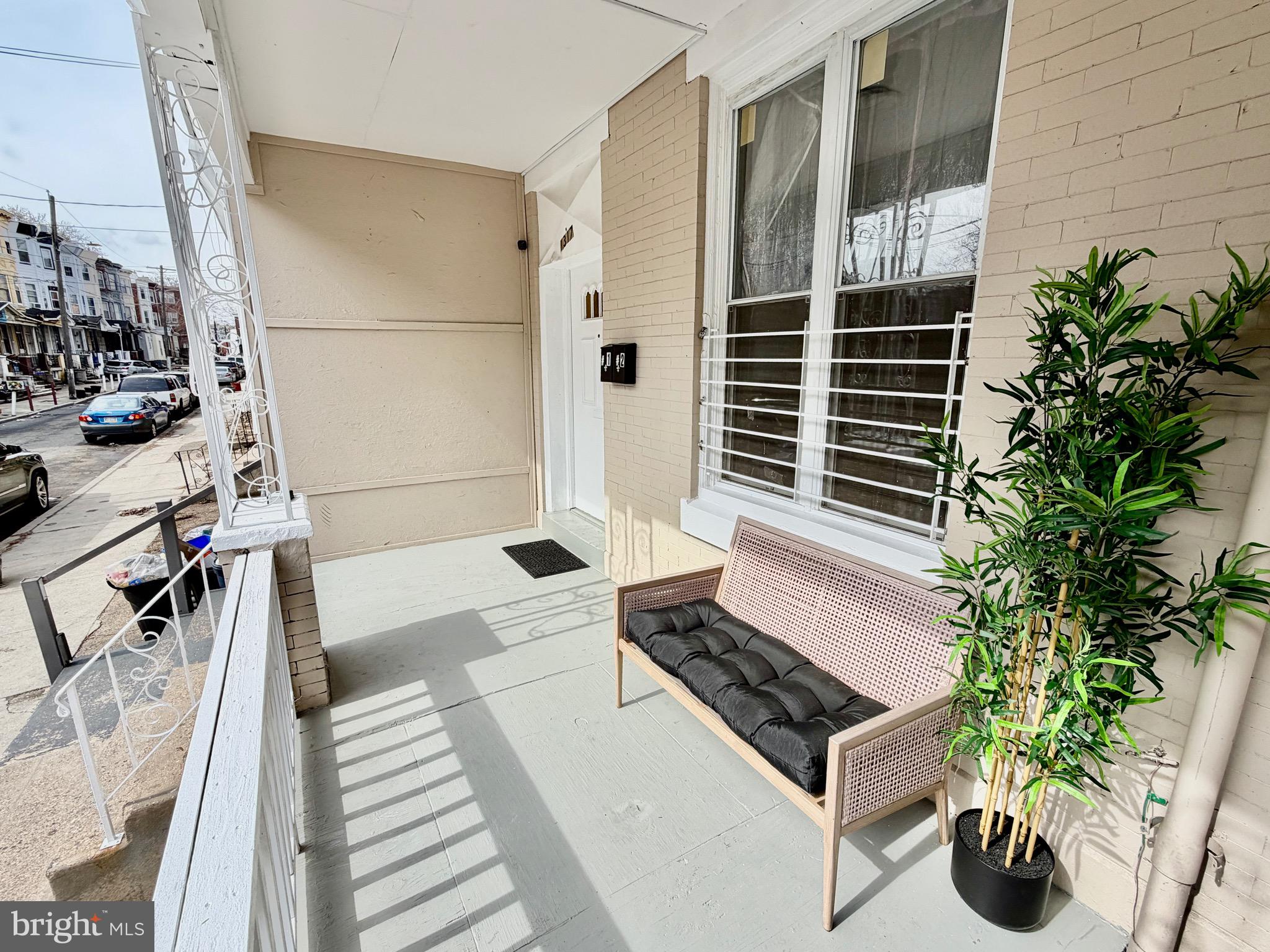 1317 W JEROME STREET