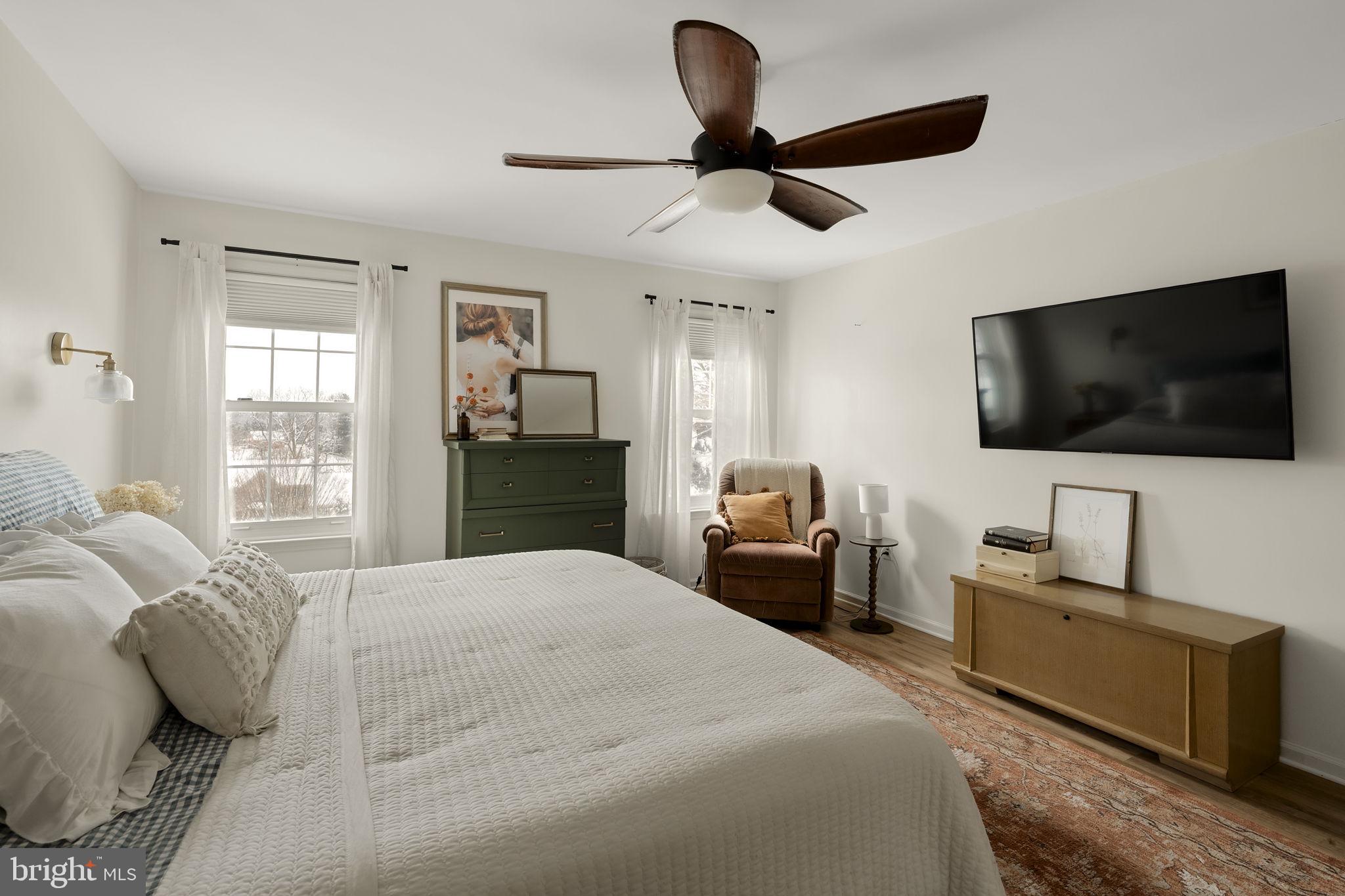 DENVER HEIGHTS - Residential