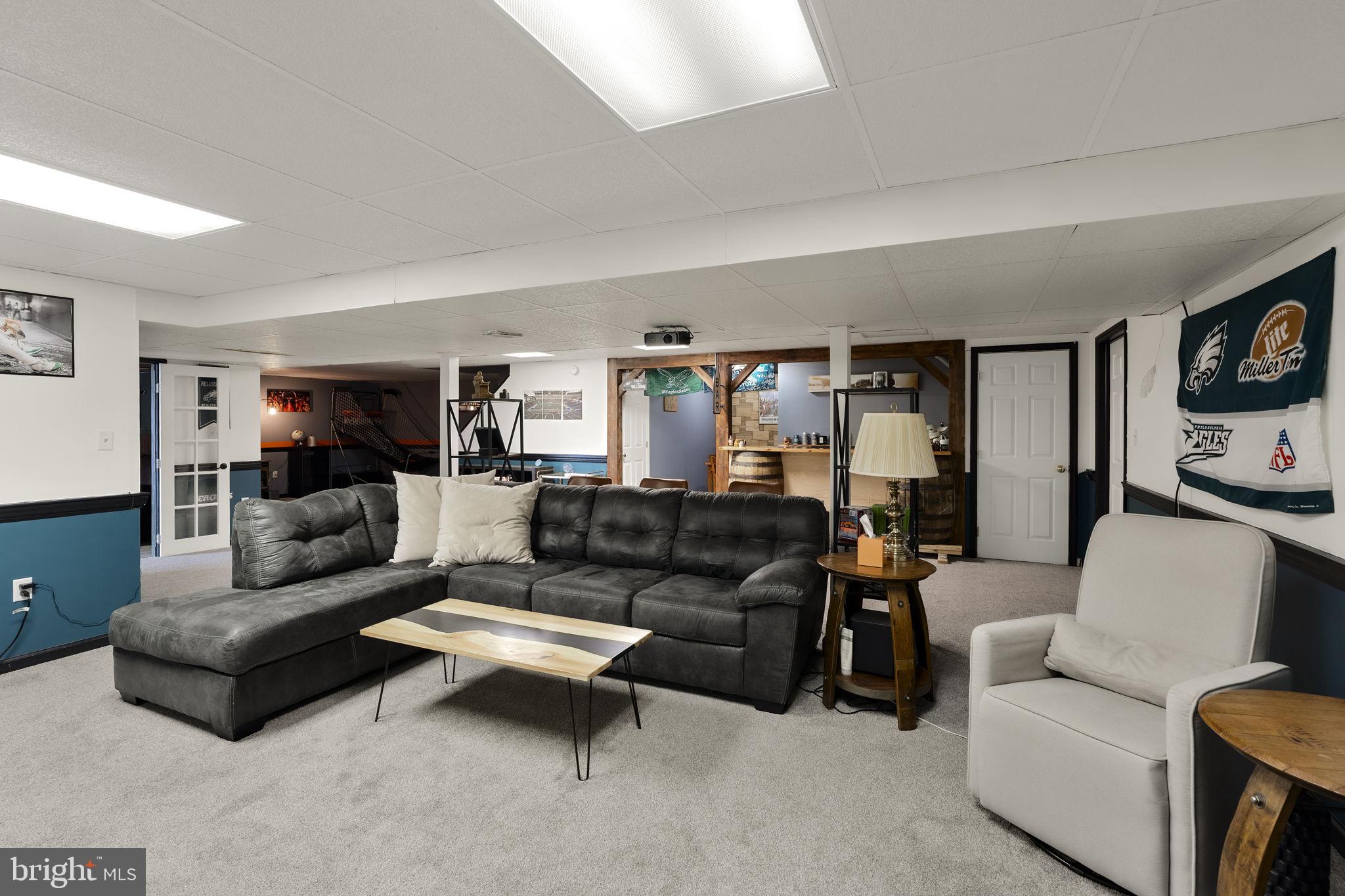 DENVER HEIGHTS - Residential