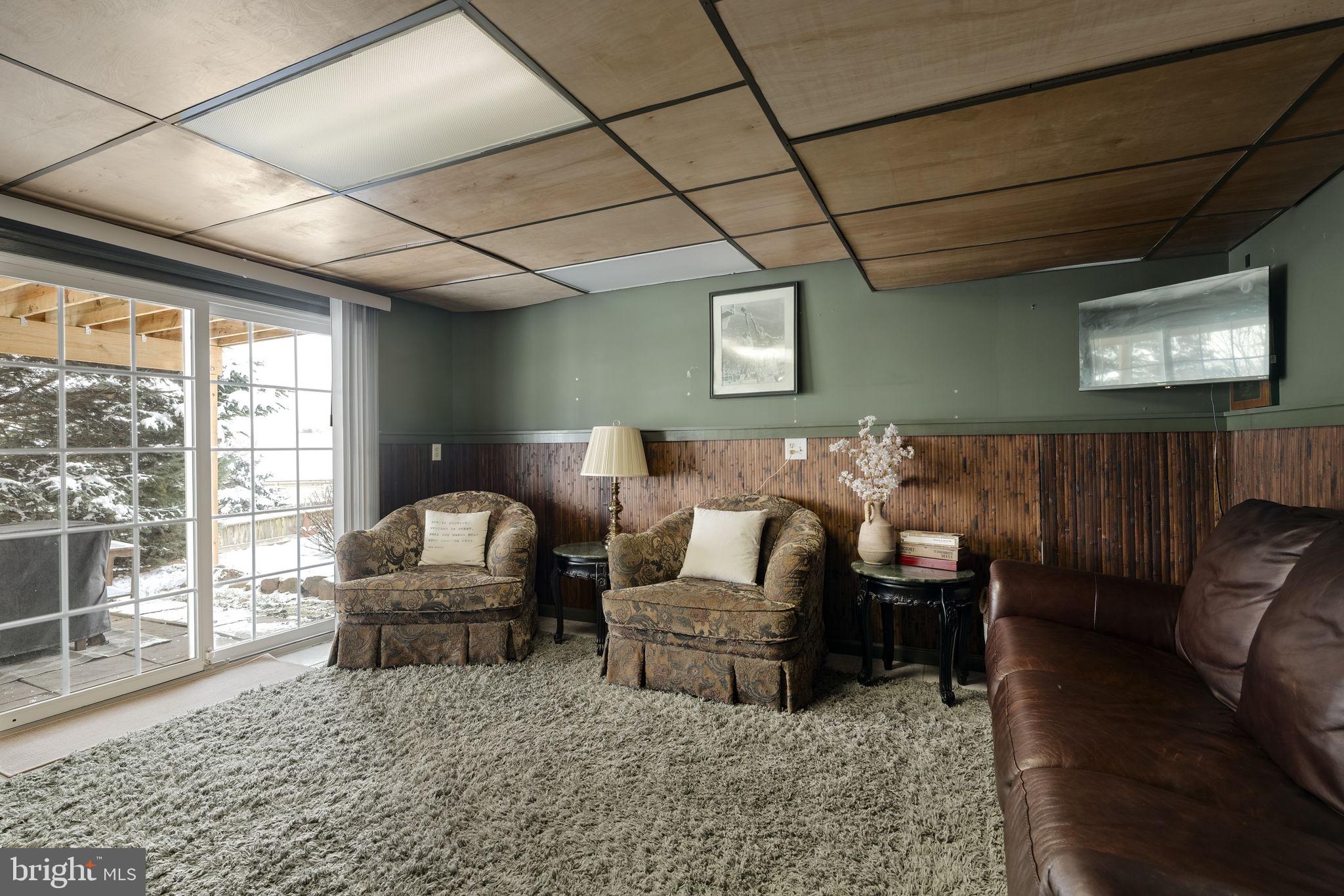 DENVER HEIGHTS - Residential