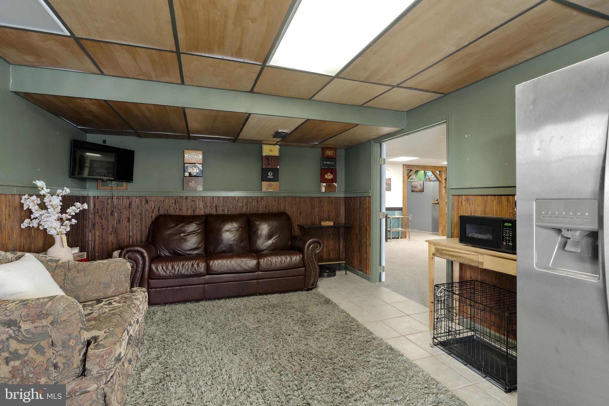 DENVER HEIGHTS - Residential