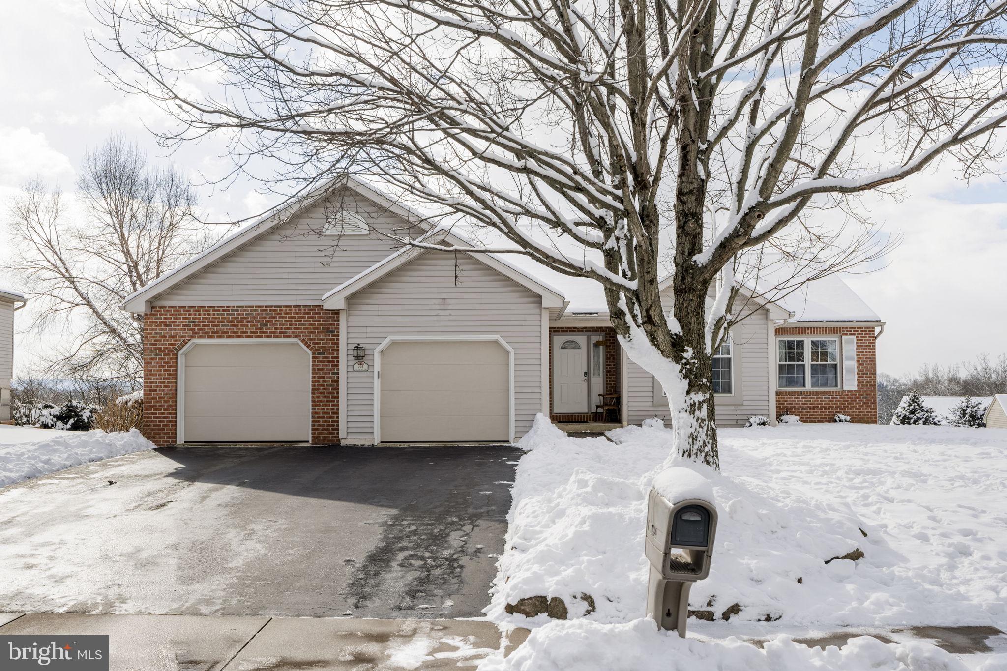 DENVER HEIGHTS - Residential