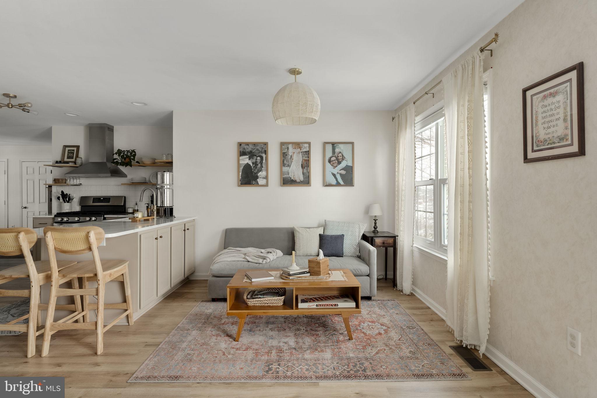 DENVER HEIGHTS - Residential