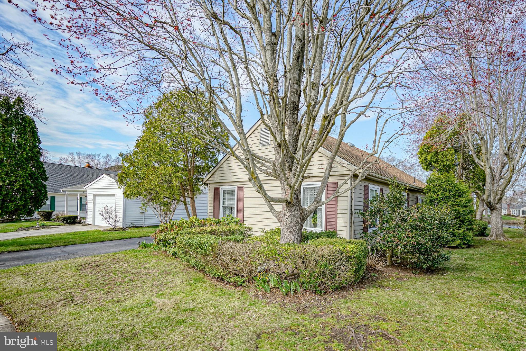 39 MARLBOROUGH DRIVE