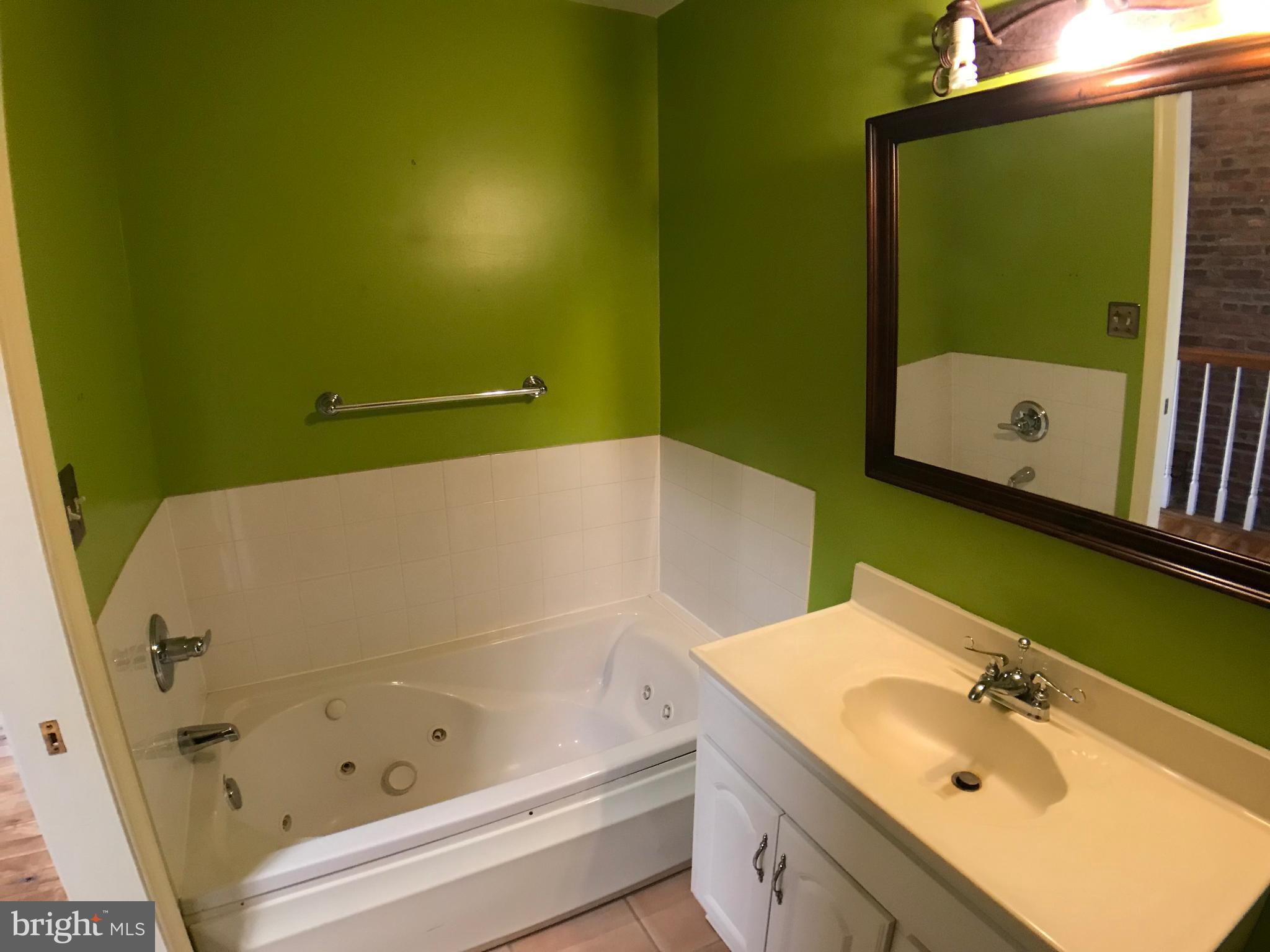 CANTON - Residential Lease