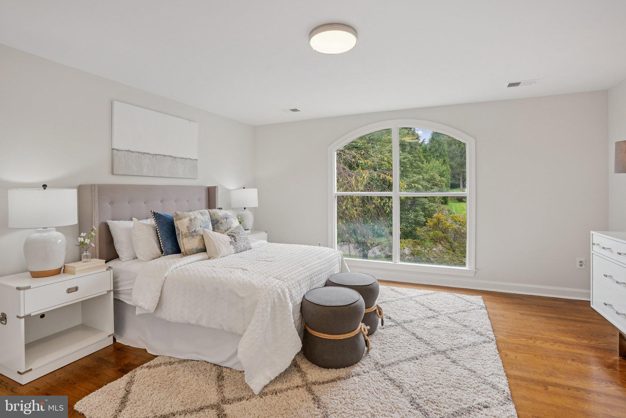 NORMANDIE FARM - Residential