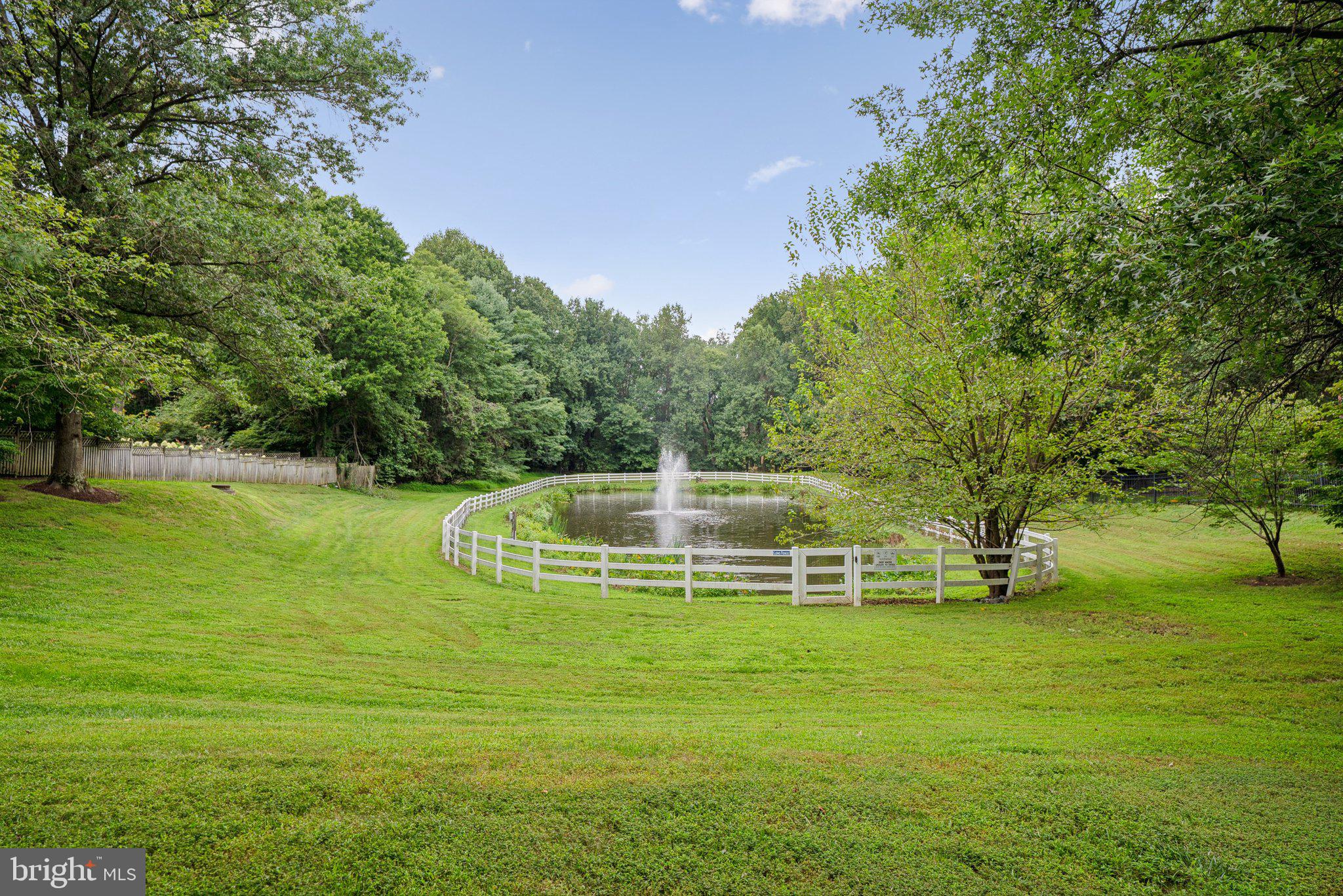 NORMANDIE FARM - Residential