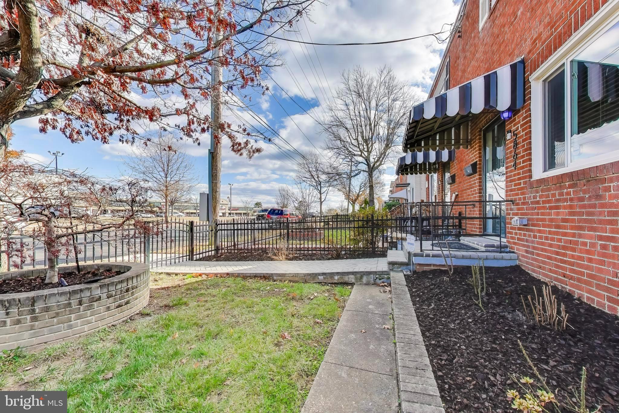 5864 EASTERN AVENUE NE