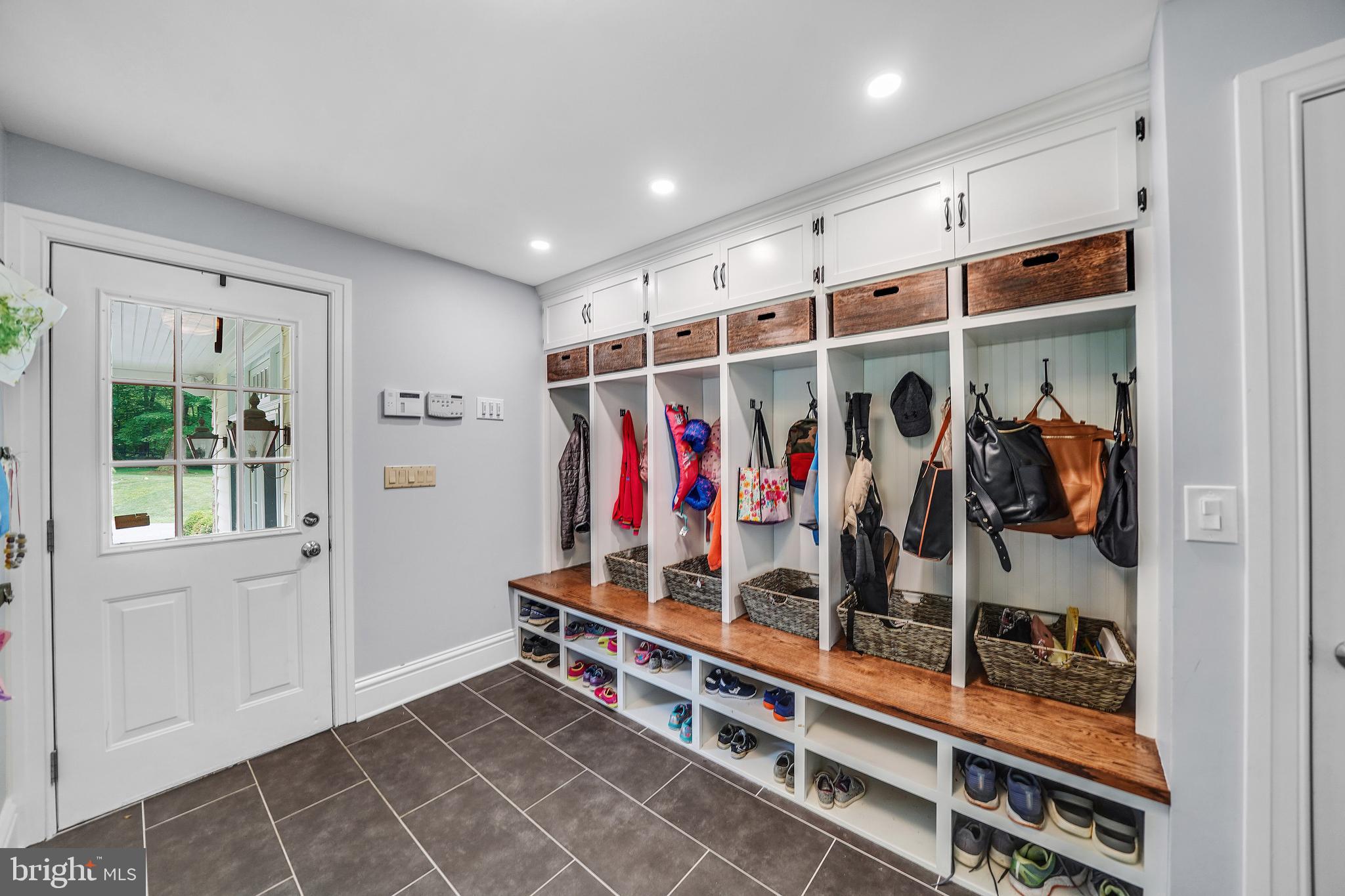 RADNOR HUNT - Residential