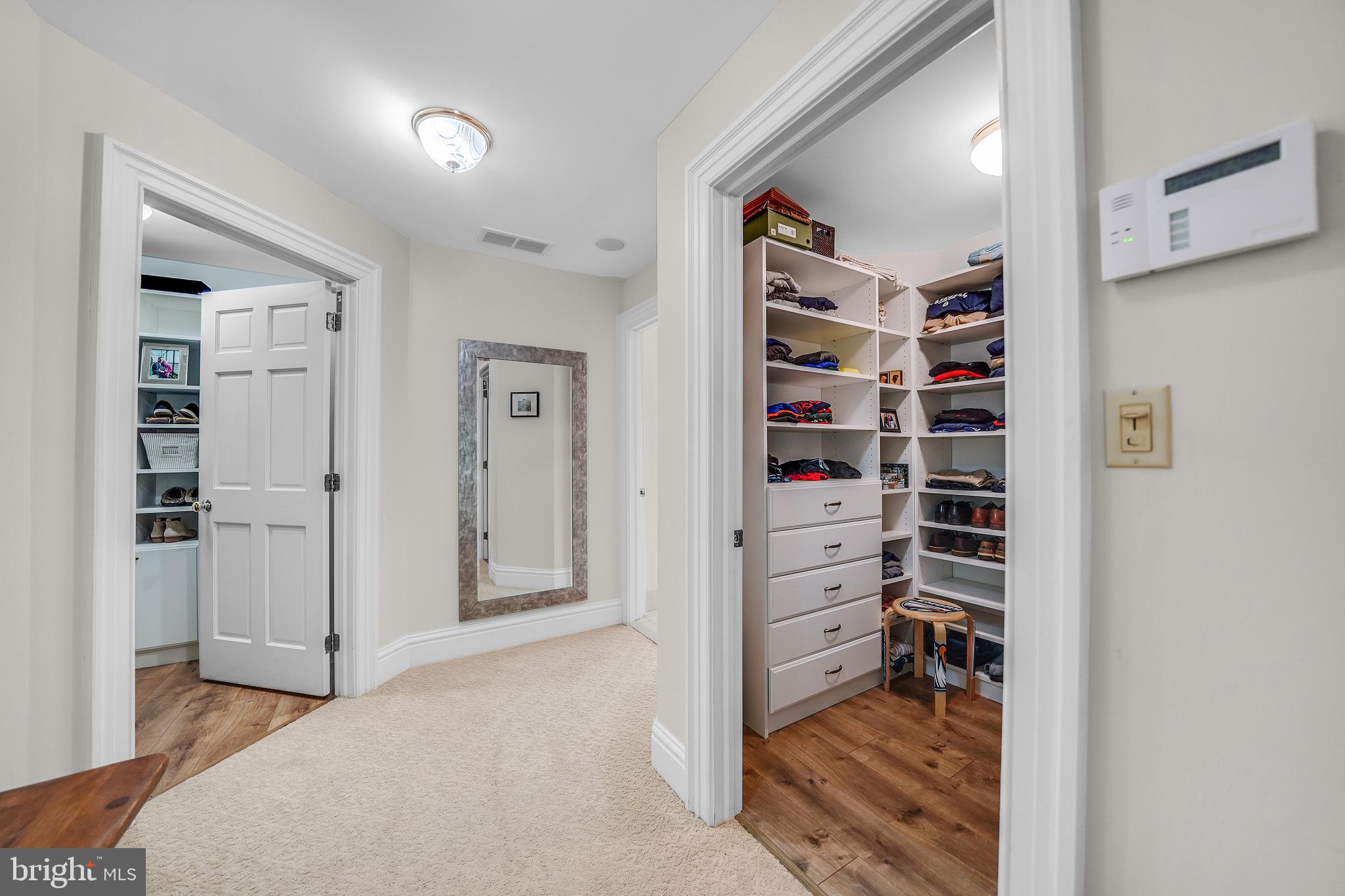 RADNOR HUNT - Residential