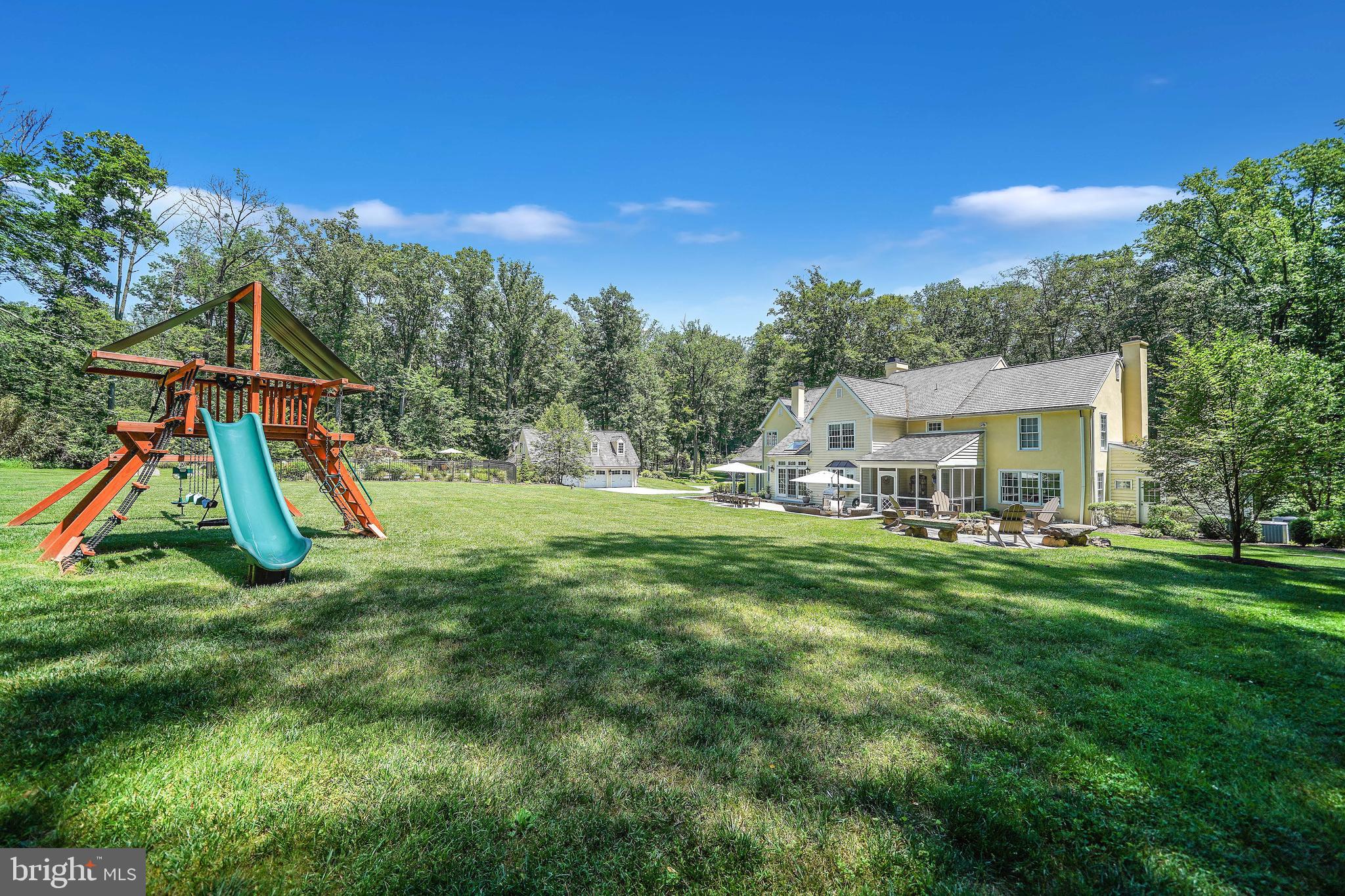 RADNOR HUNT - Residential