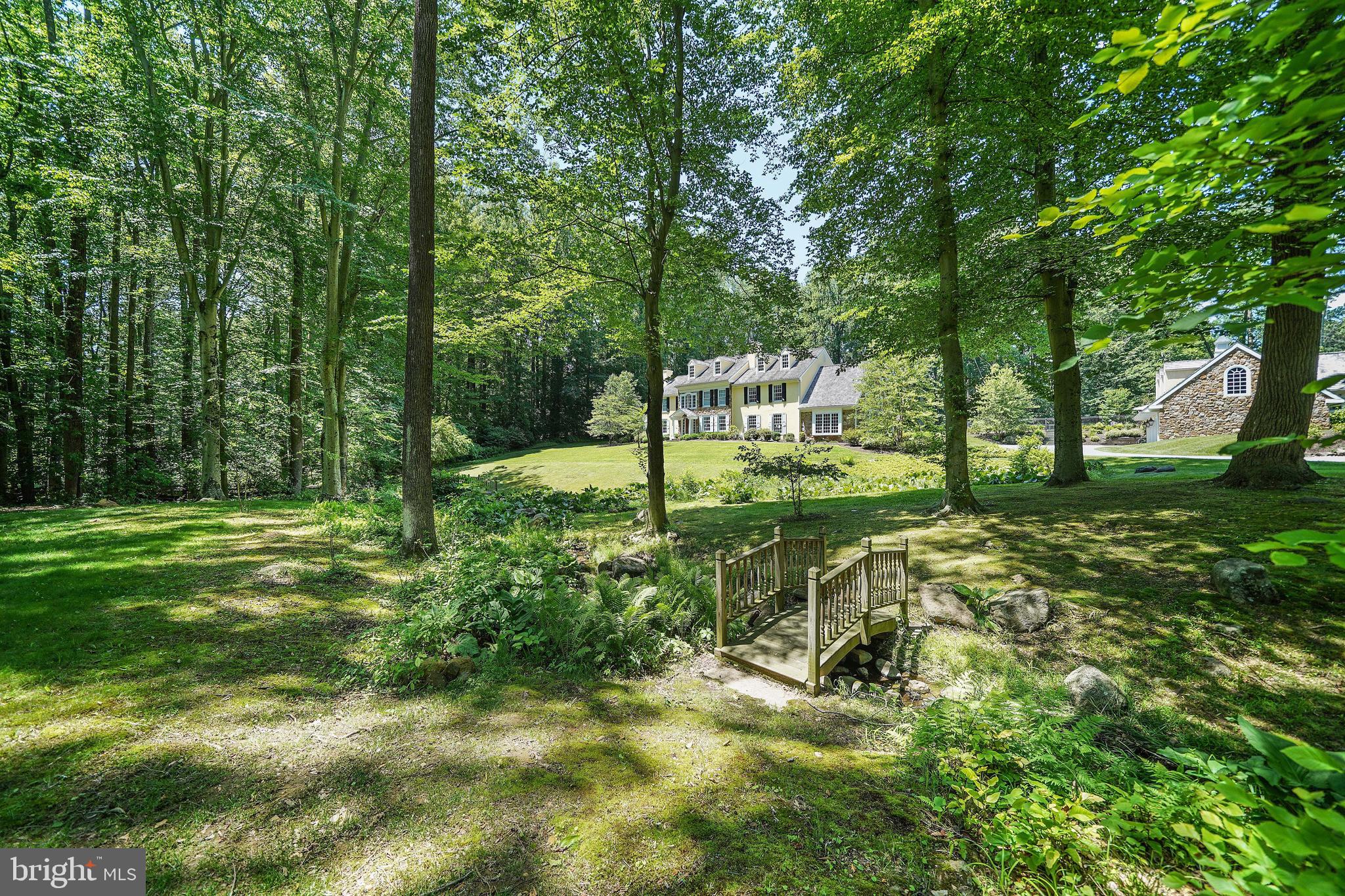 RADNOR HUNT - Residential