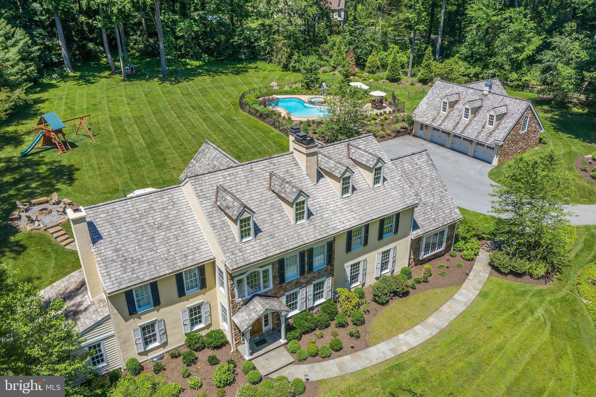 RADNOR HUNT - Residential