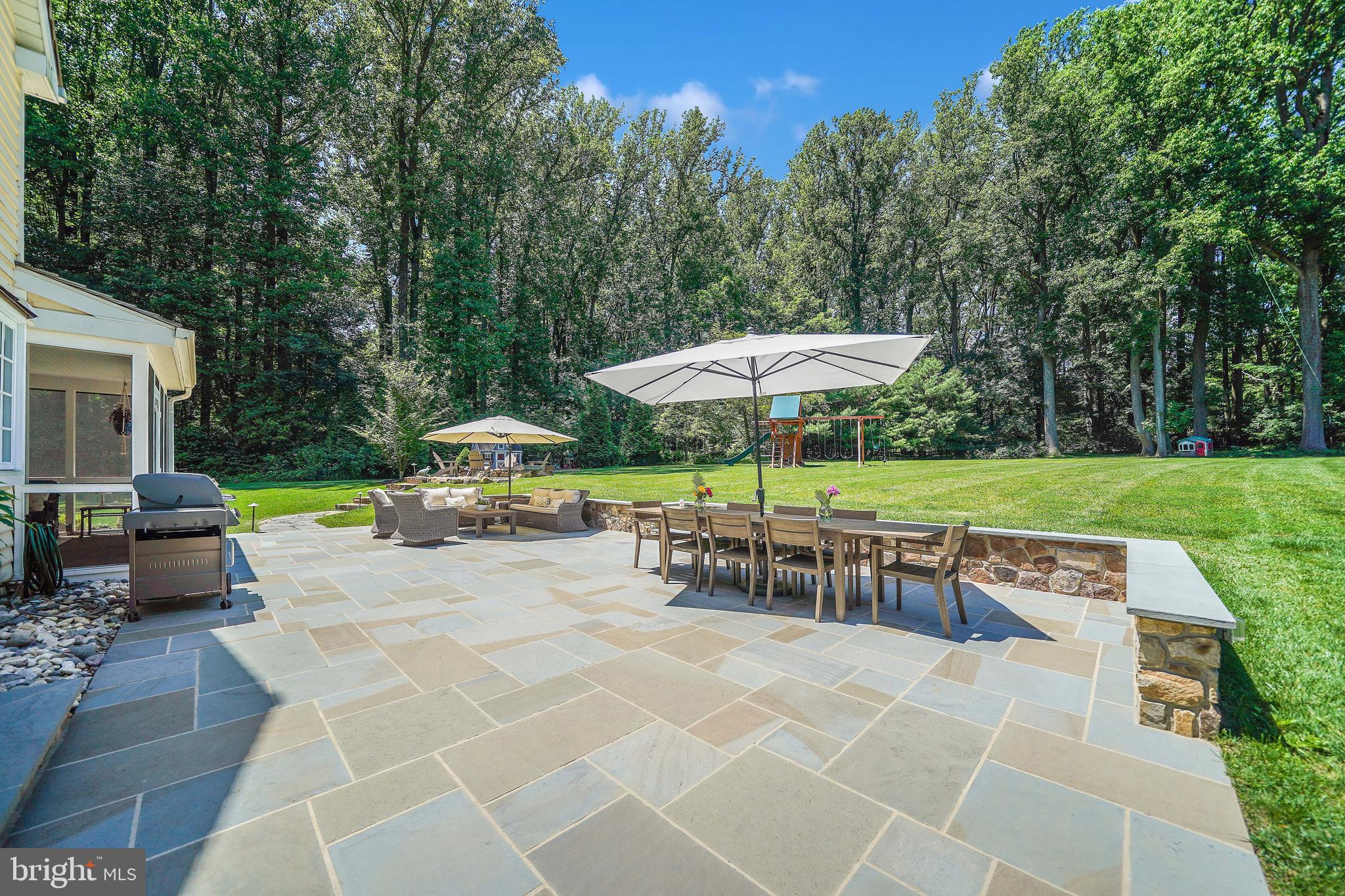 RADNOR HUNT - Residential