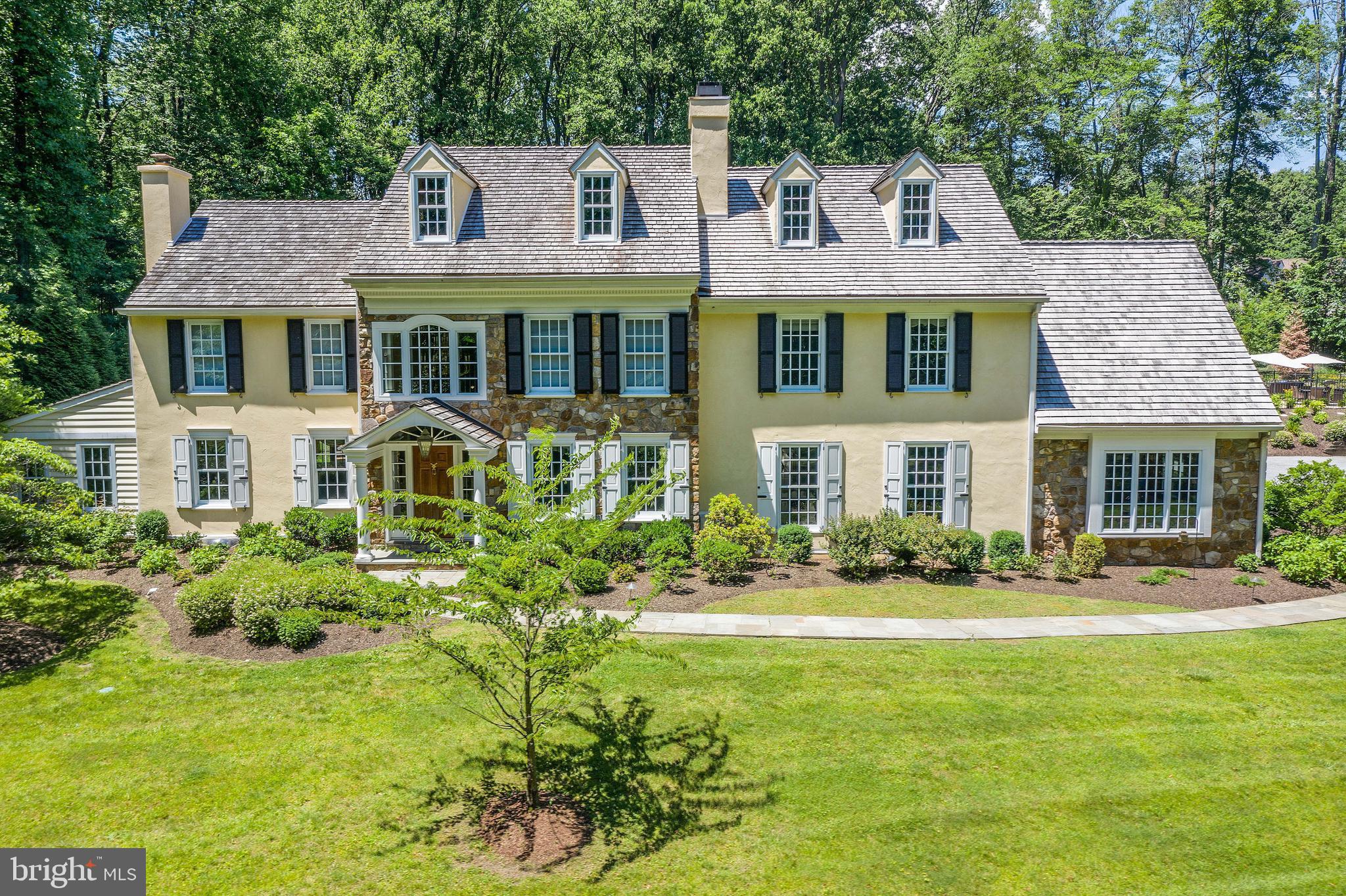 RADNOR HUNT - Residential