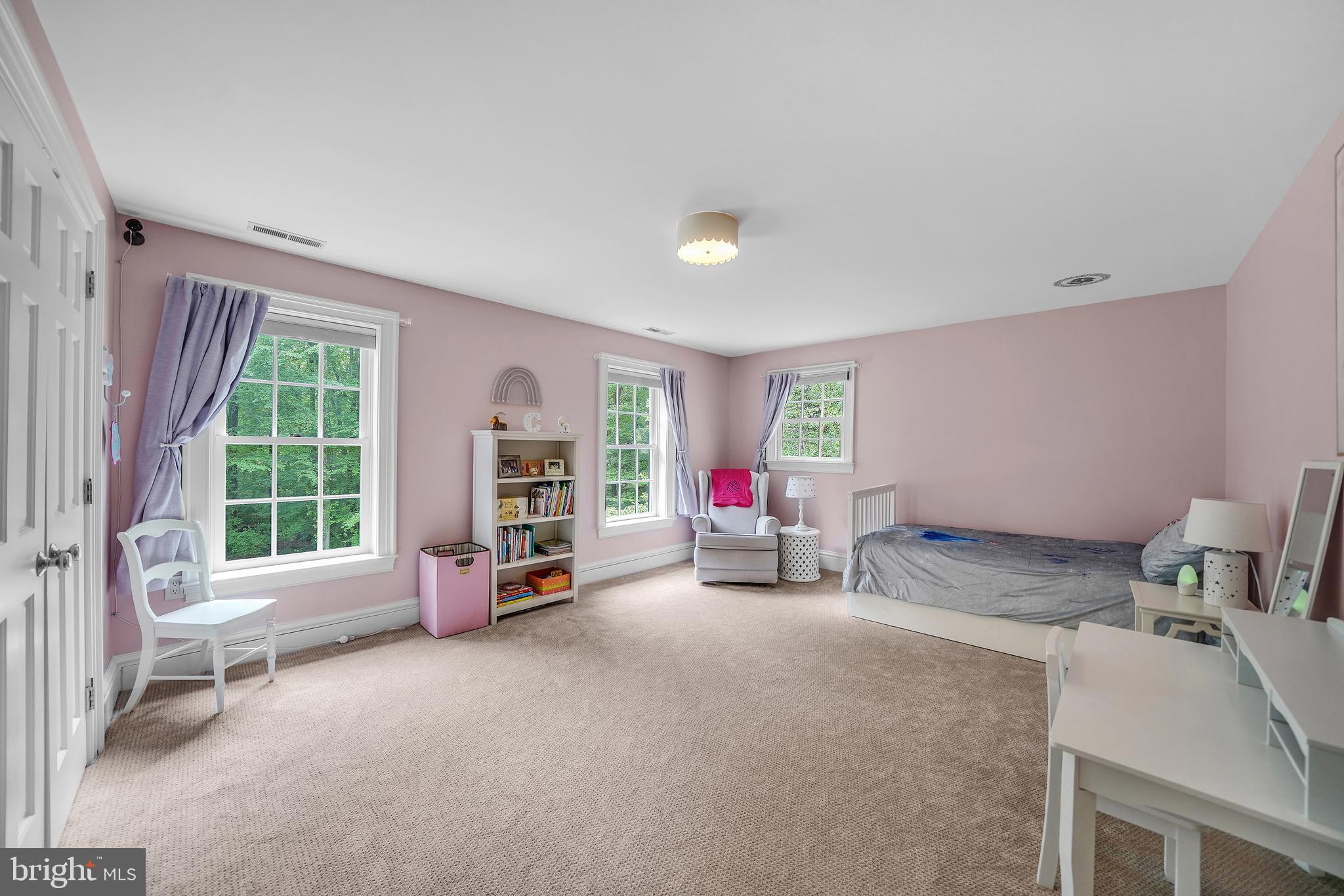 RADNOR HUNT - Residential