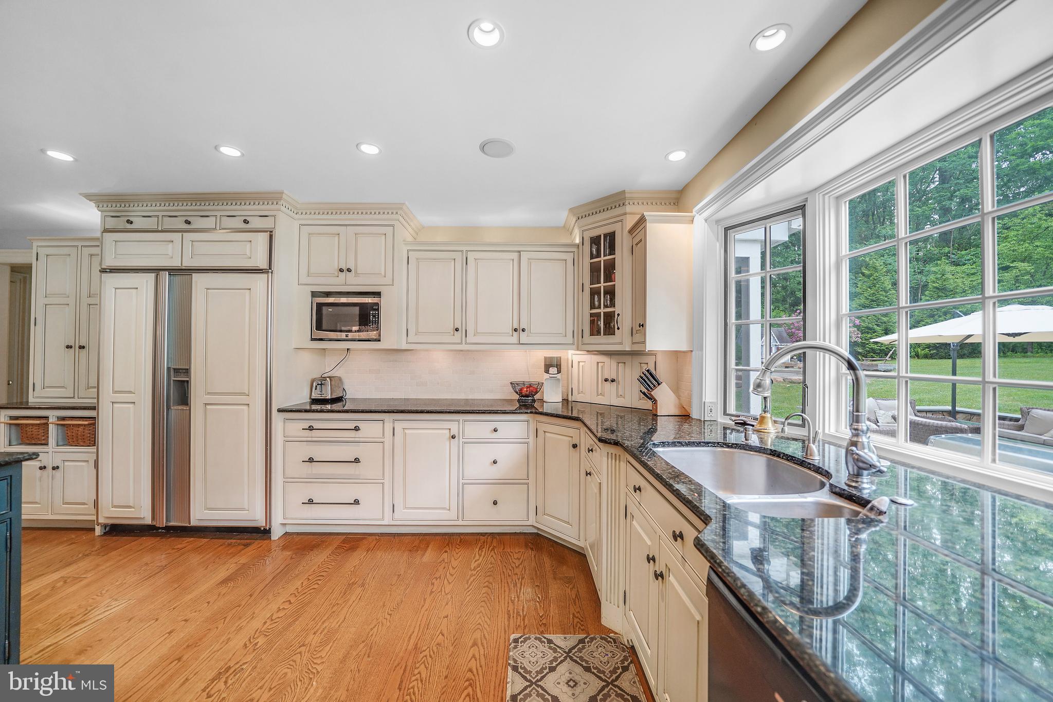 RADNOR HUNT - Residential