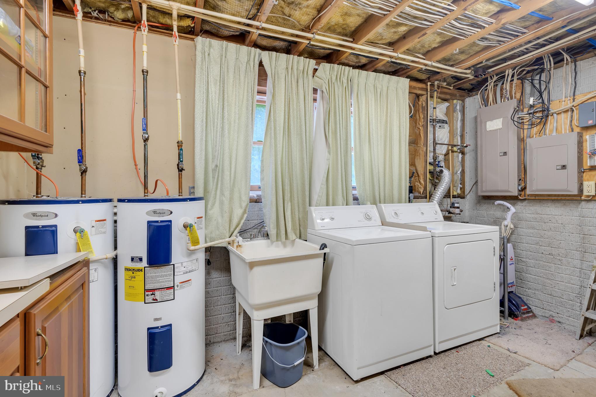 BREEZEWOOD-MORELOCK - Residential