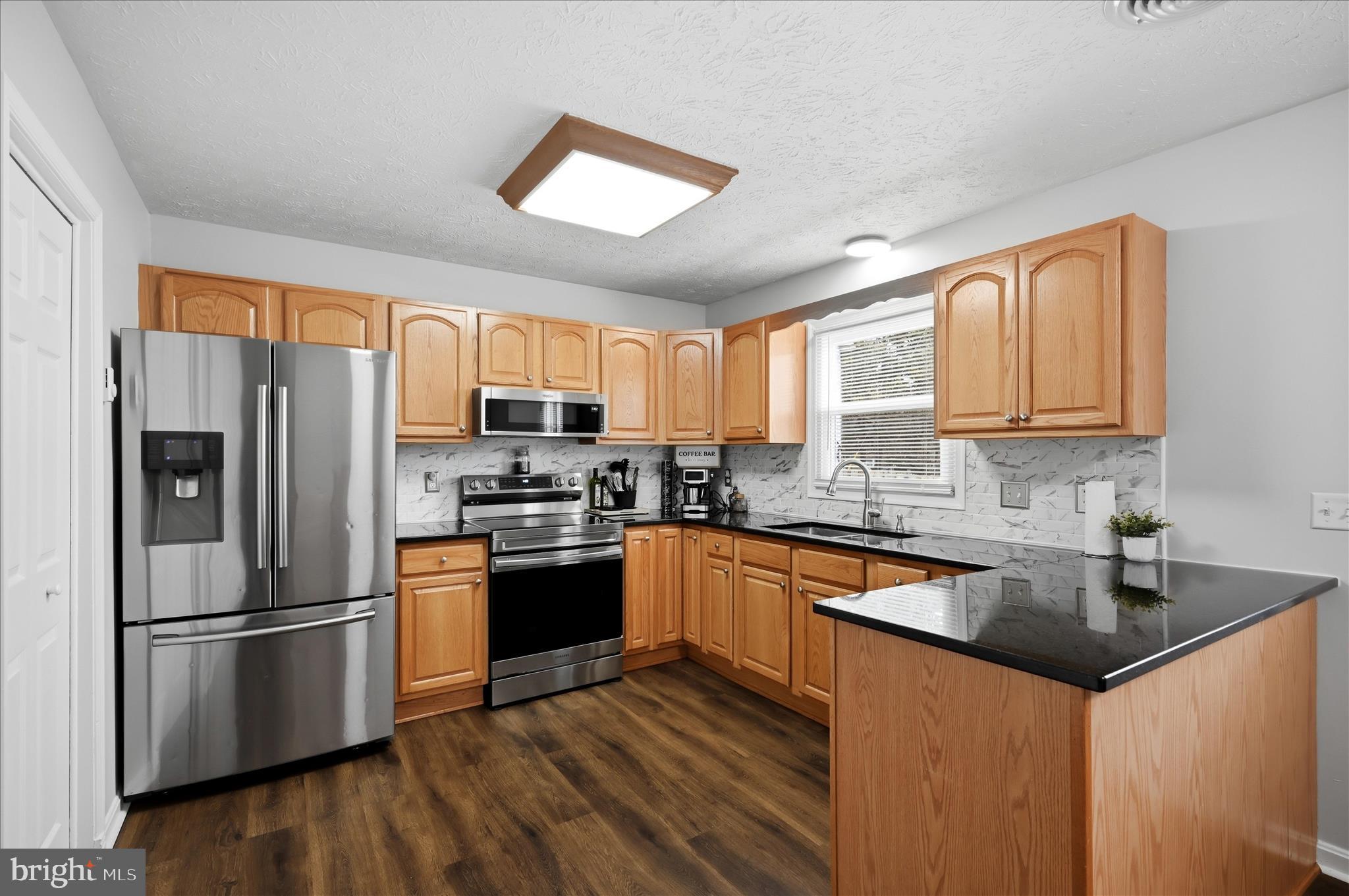 FREDERICKTOWNE TOWNHOUSE - Residential