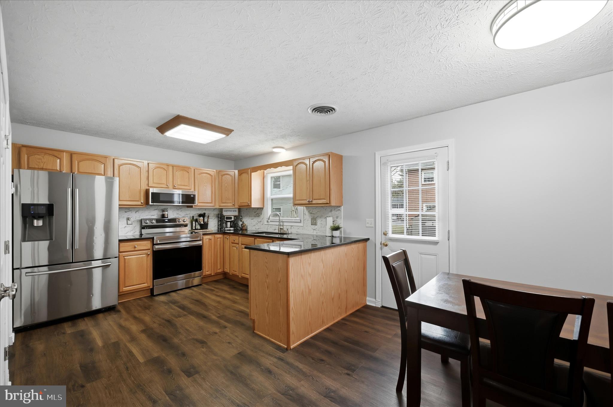 FREDERICKTOWNE TOWNHOUSE - Residential