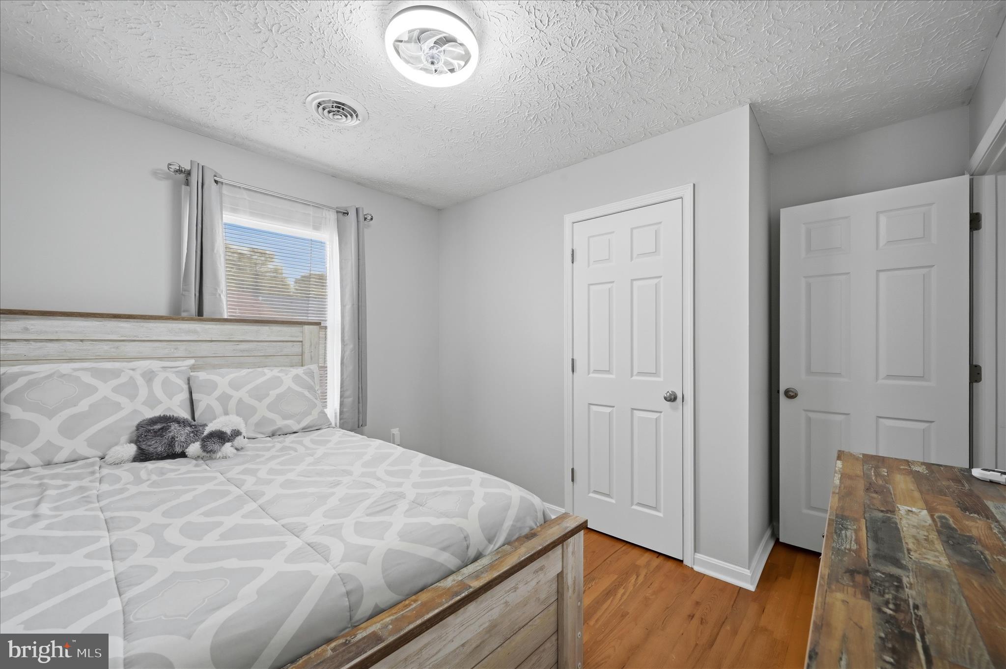 FREDERICKTOWNE TOWNHOUSE - Residential