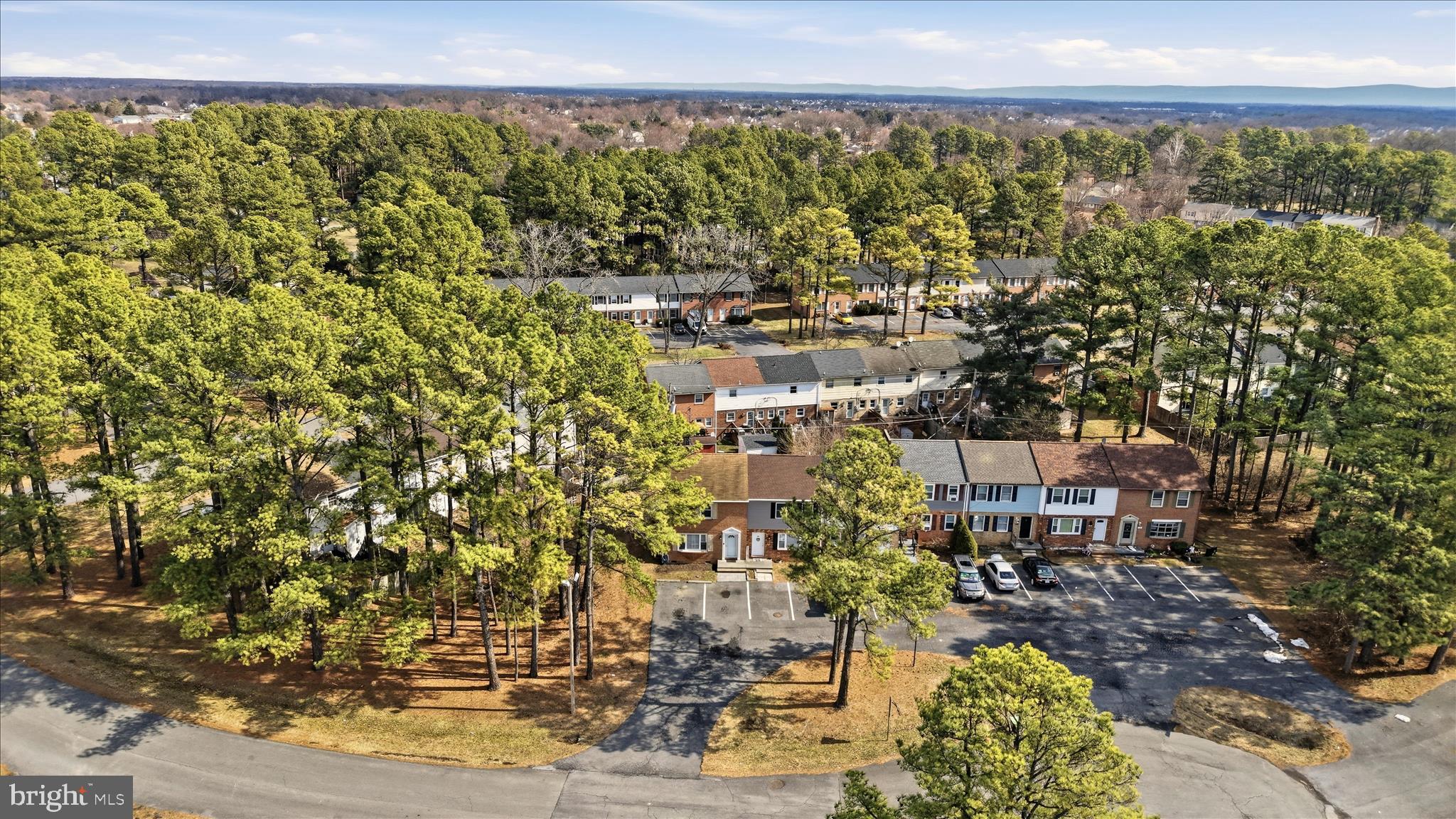 FREDERICKTOWNE TOWNHOUSE - Residential
