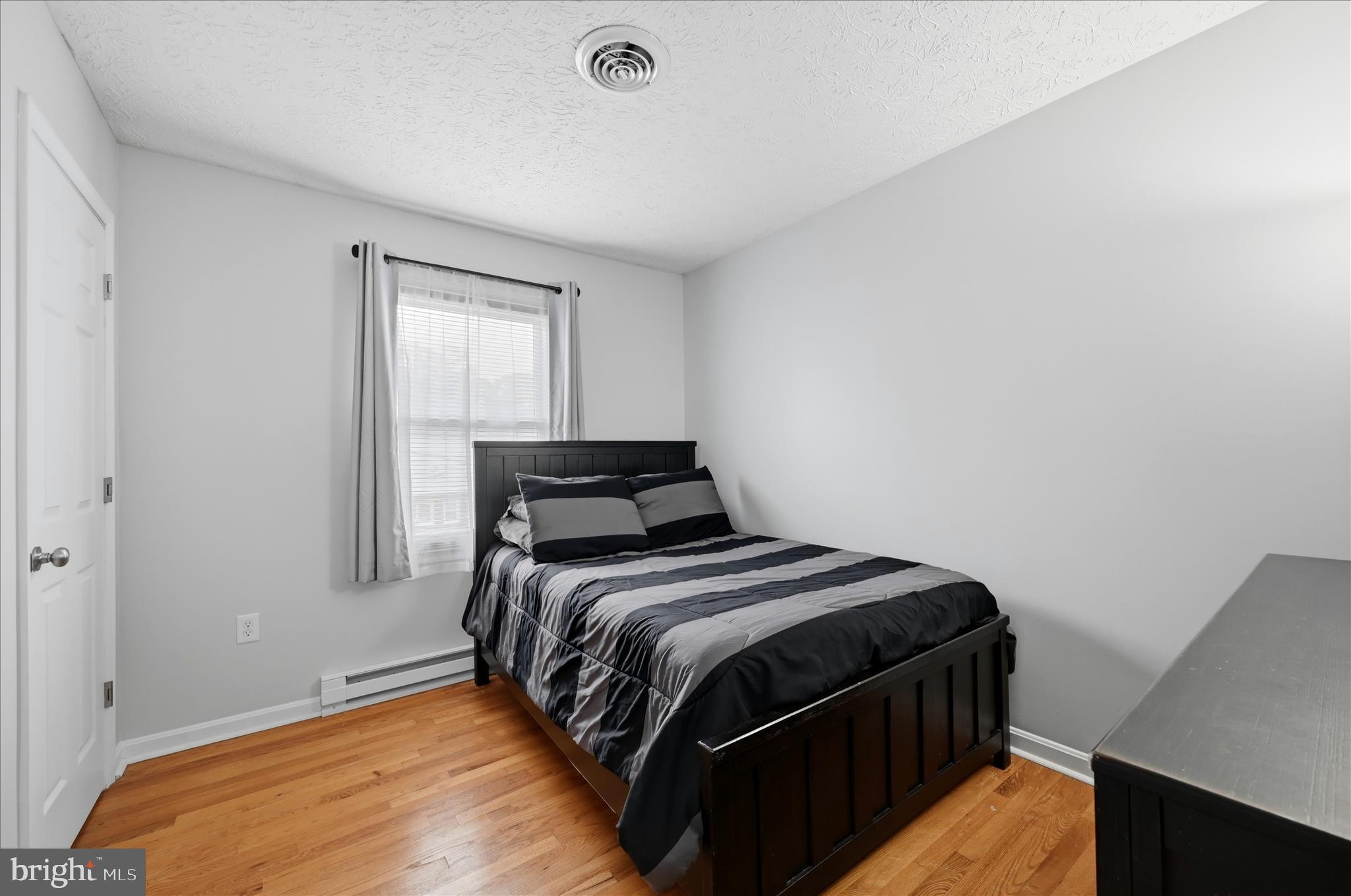 FREDERICKTOWNE TOWNHOUSE - Residential