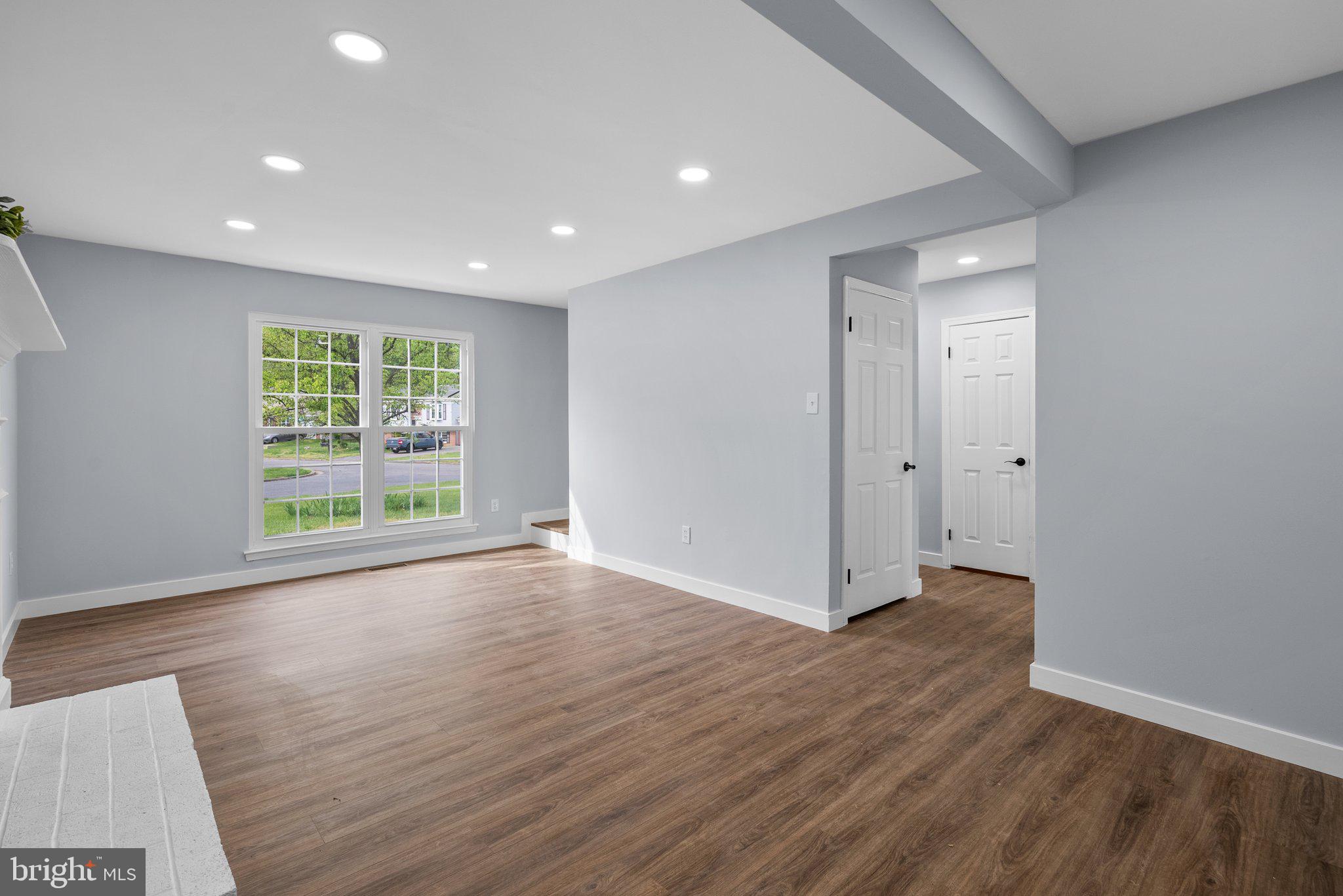 NORTHVIEW AT LAKE VILLAGE - Residential