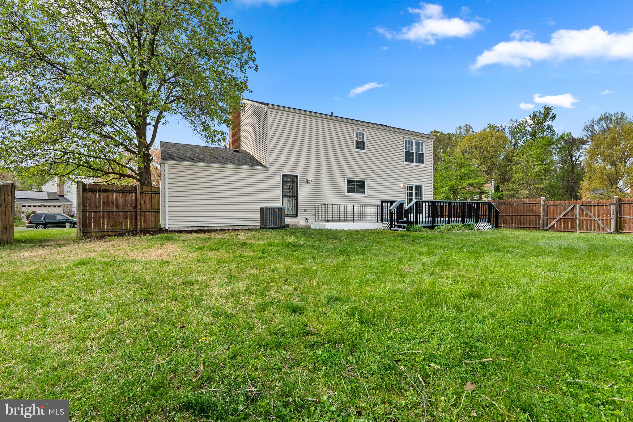 NORTHVIEW AT LAKE VILLAGE - Residential