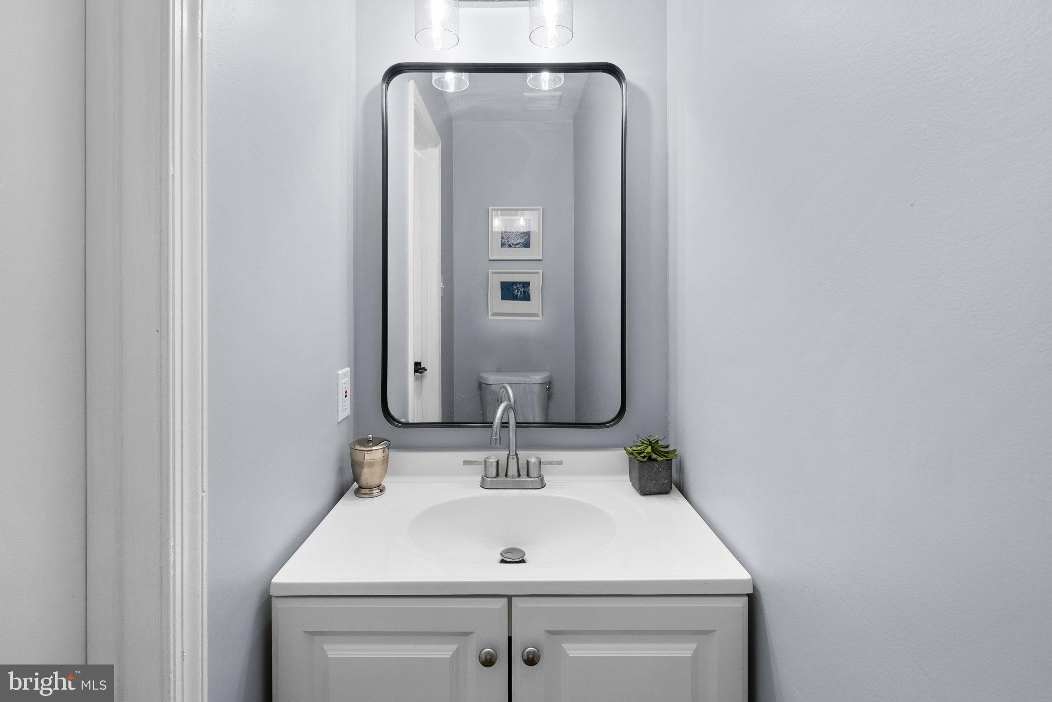 NORTHVIEW AT LAKE VILLAGE - Residential