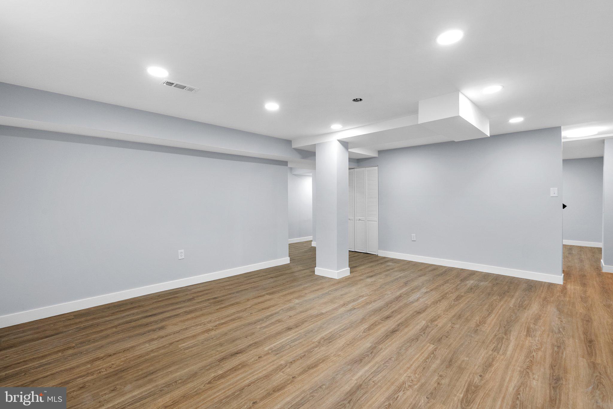 NORTHVIEW AT LAKE VILLAGE - Residential