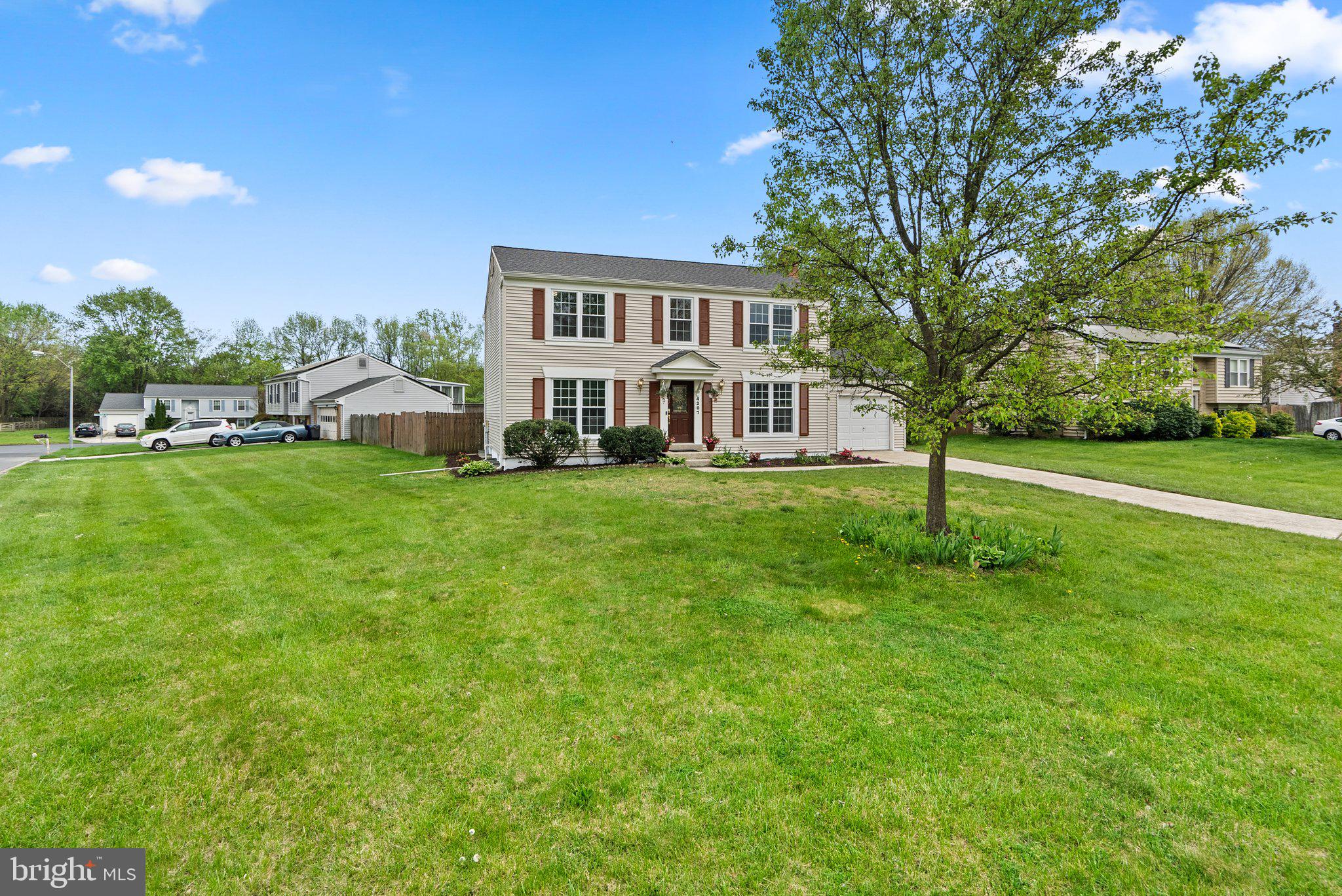 NORTHVIEW AT LAKE VILLAGE - Residential